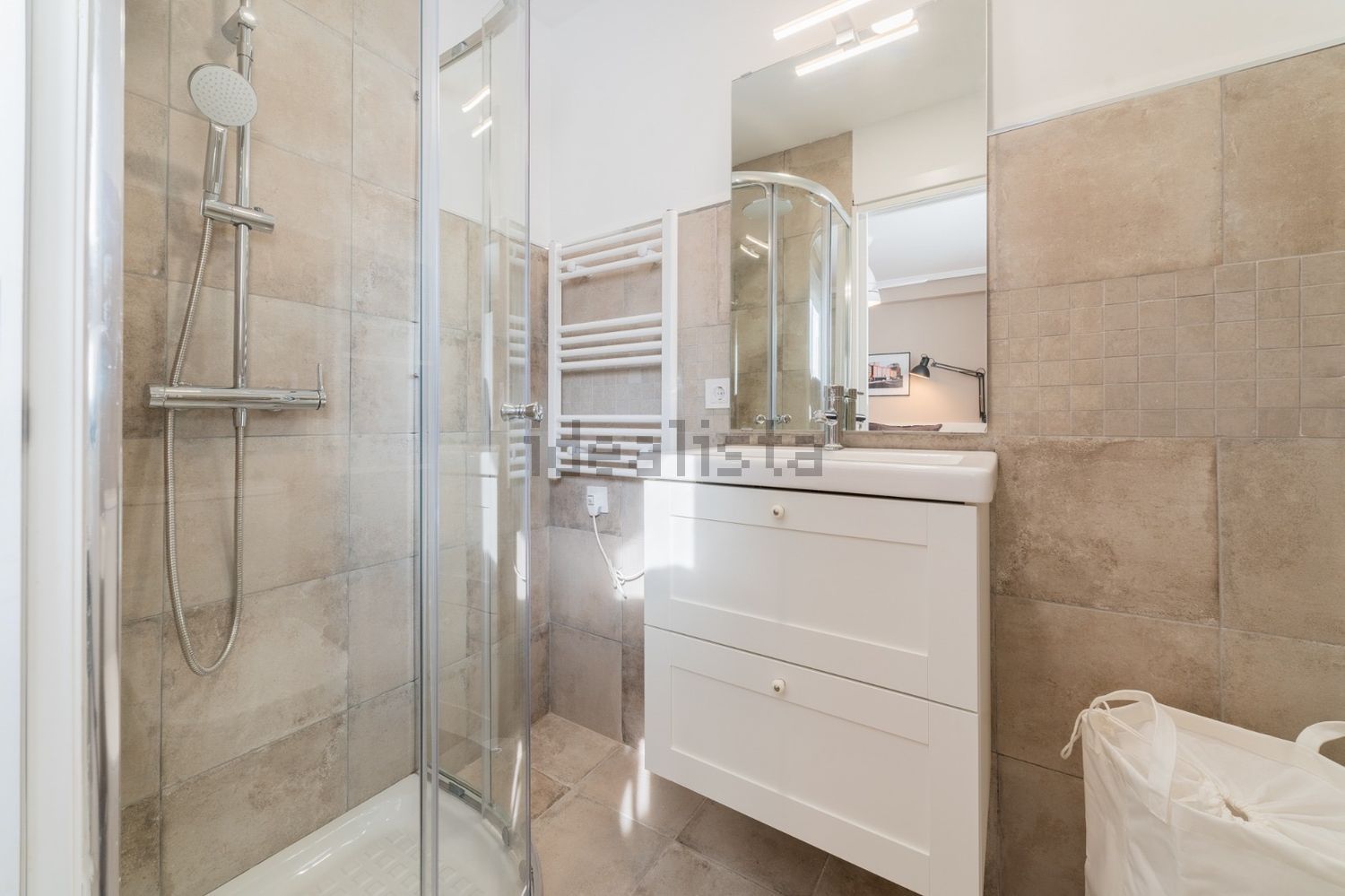 Wohnung 78 m² in Valencia