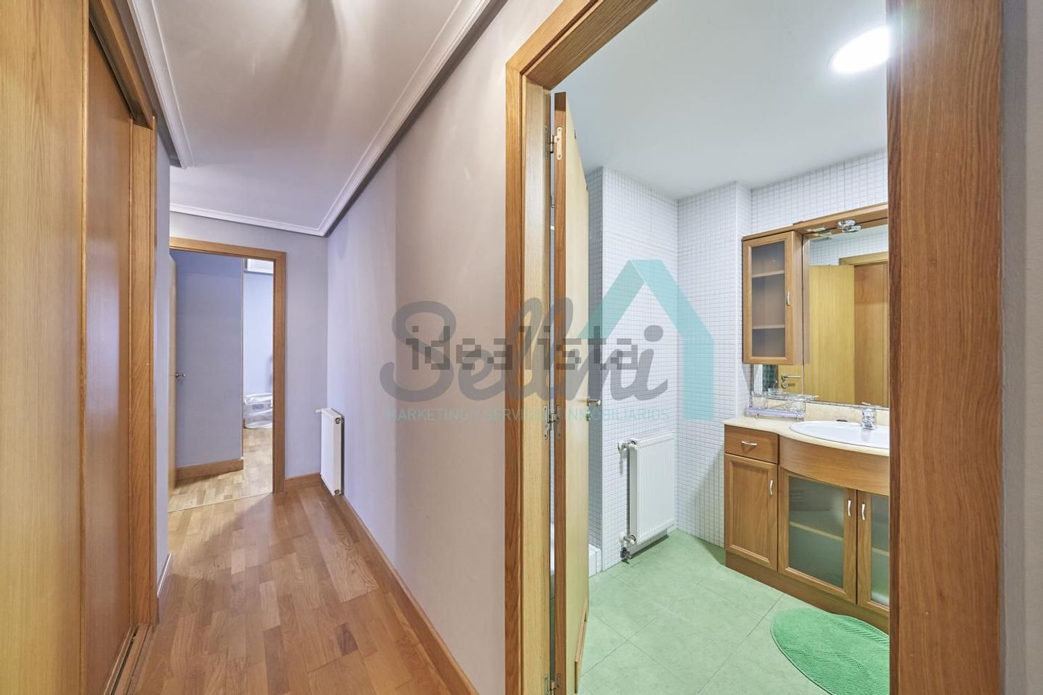 Piso de 132 m² en Oviedo