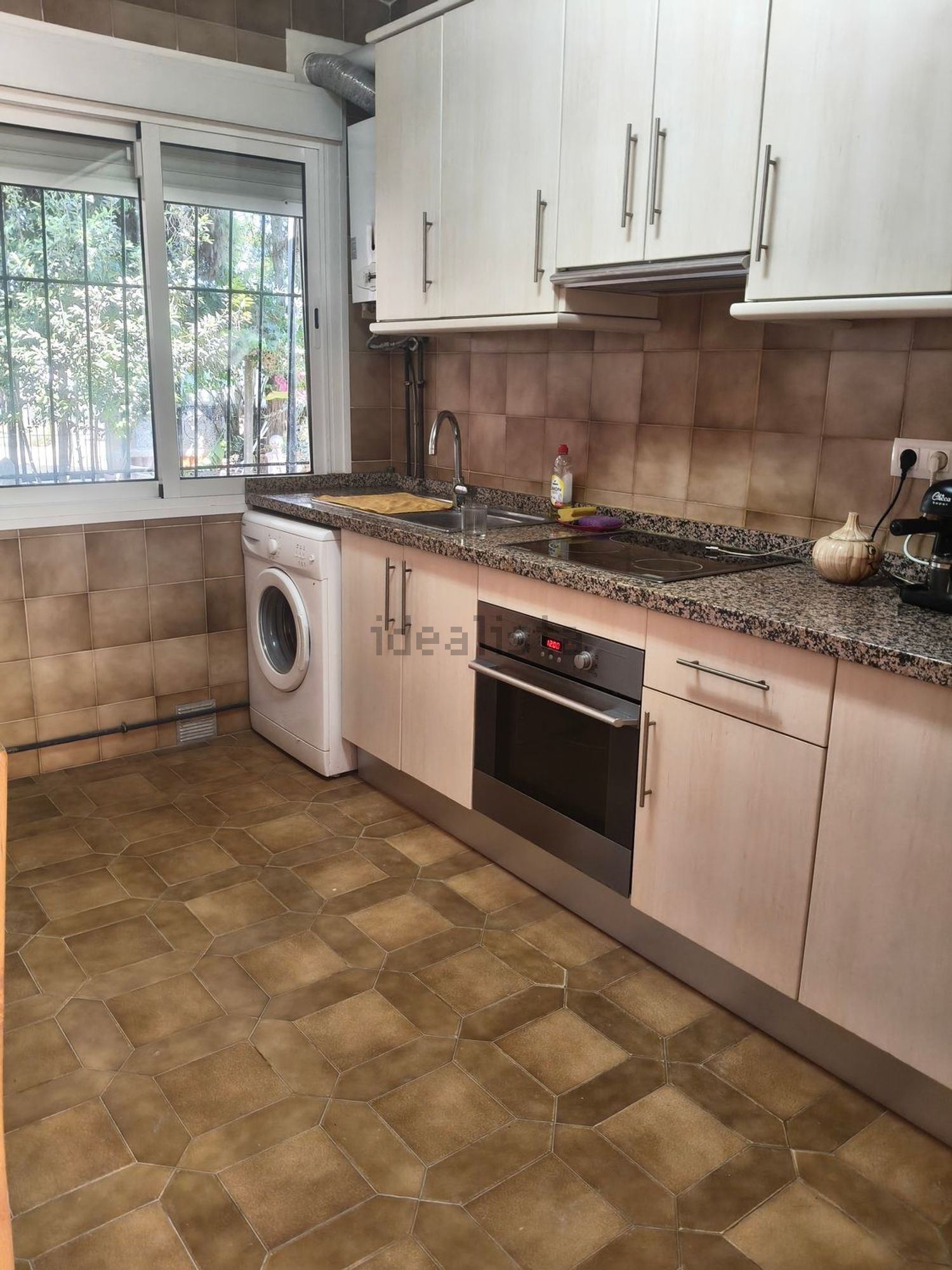 Casa de 80 m² a Oriola
