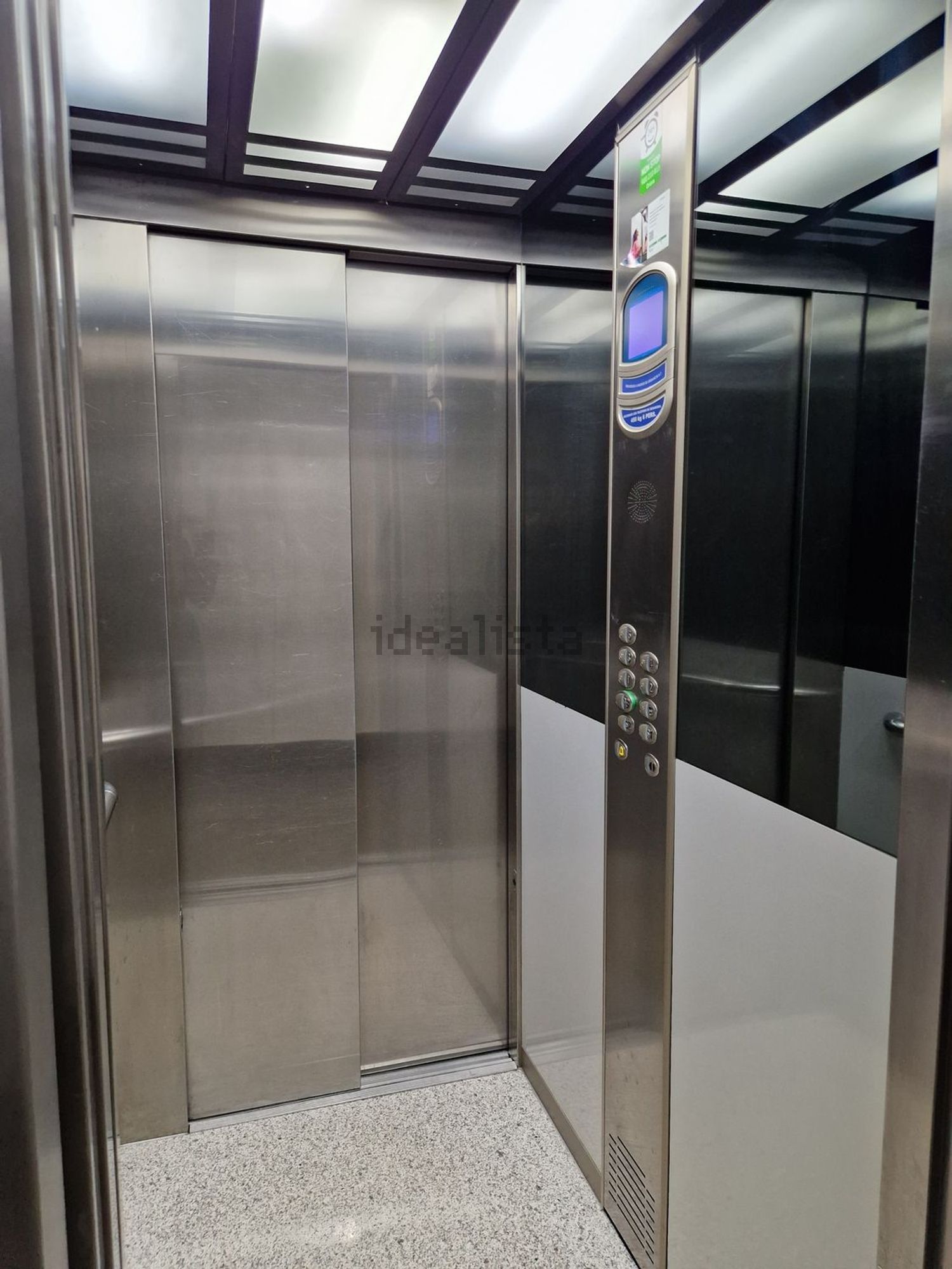 Wohnung 77 m² in Madrid