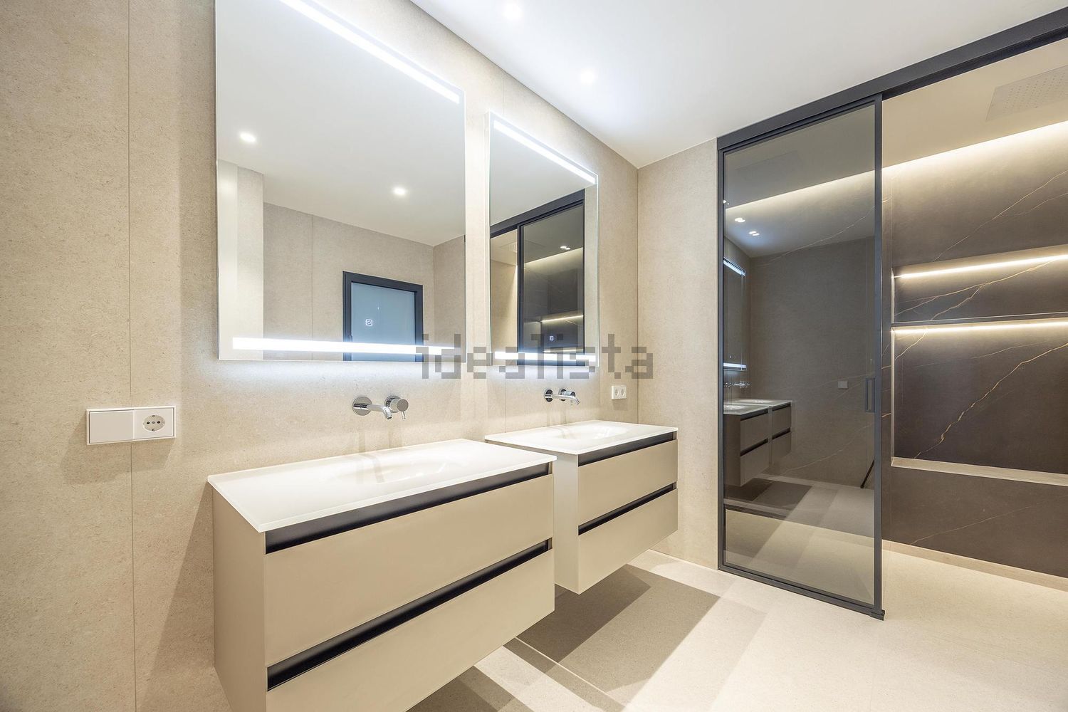 Appartamento 197 m² a Valencia