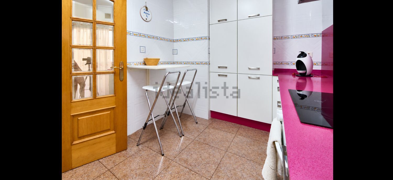 Piso de 130 m² en Benetússer