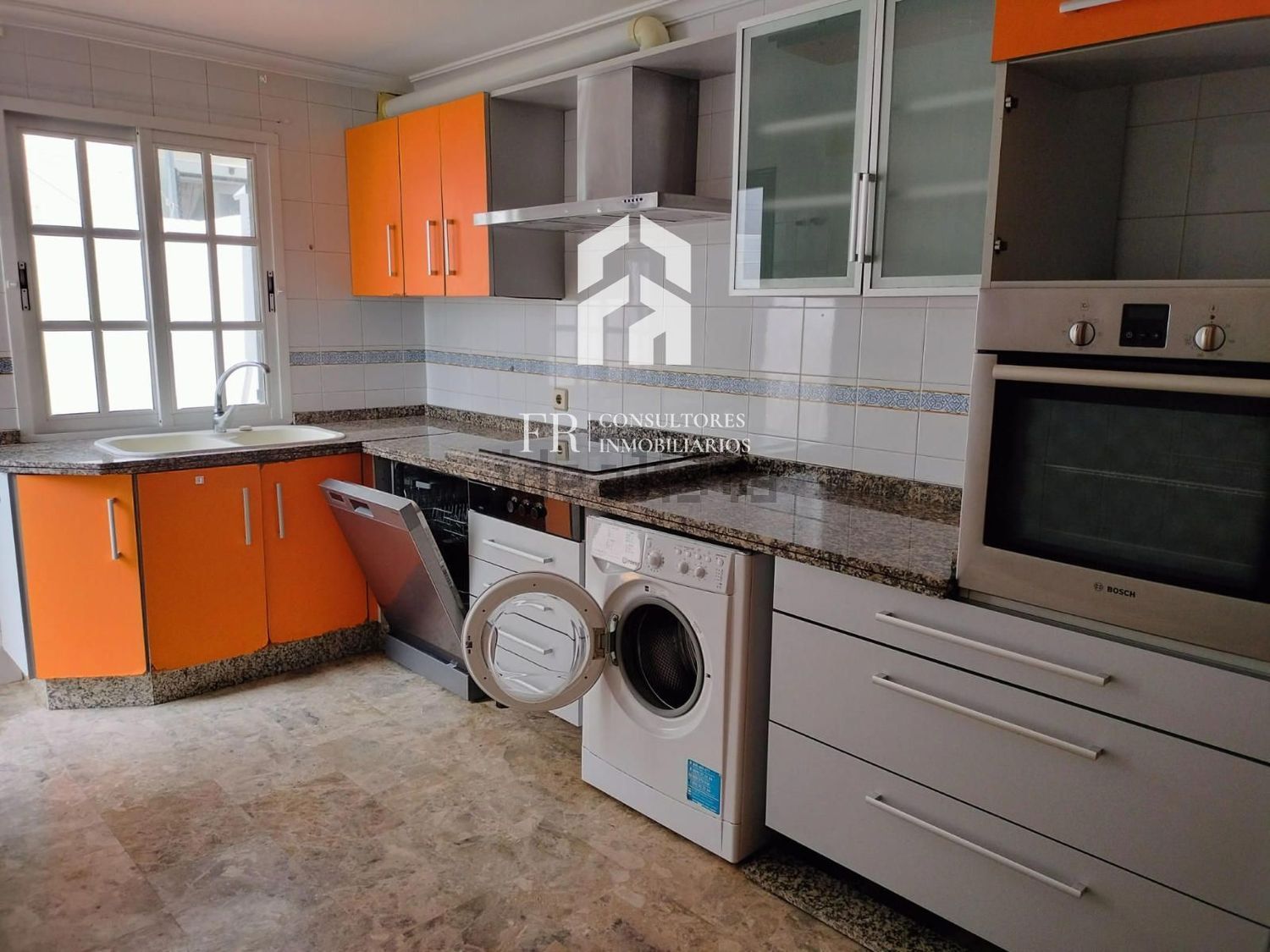 Haus 186 m² in Aljaraque