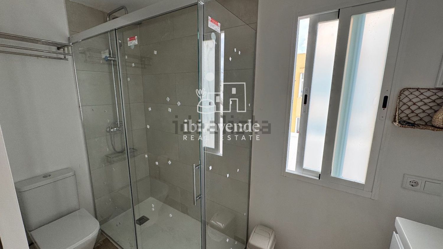 Квартира 100 м² в Eivissa
