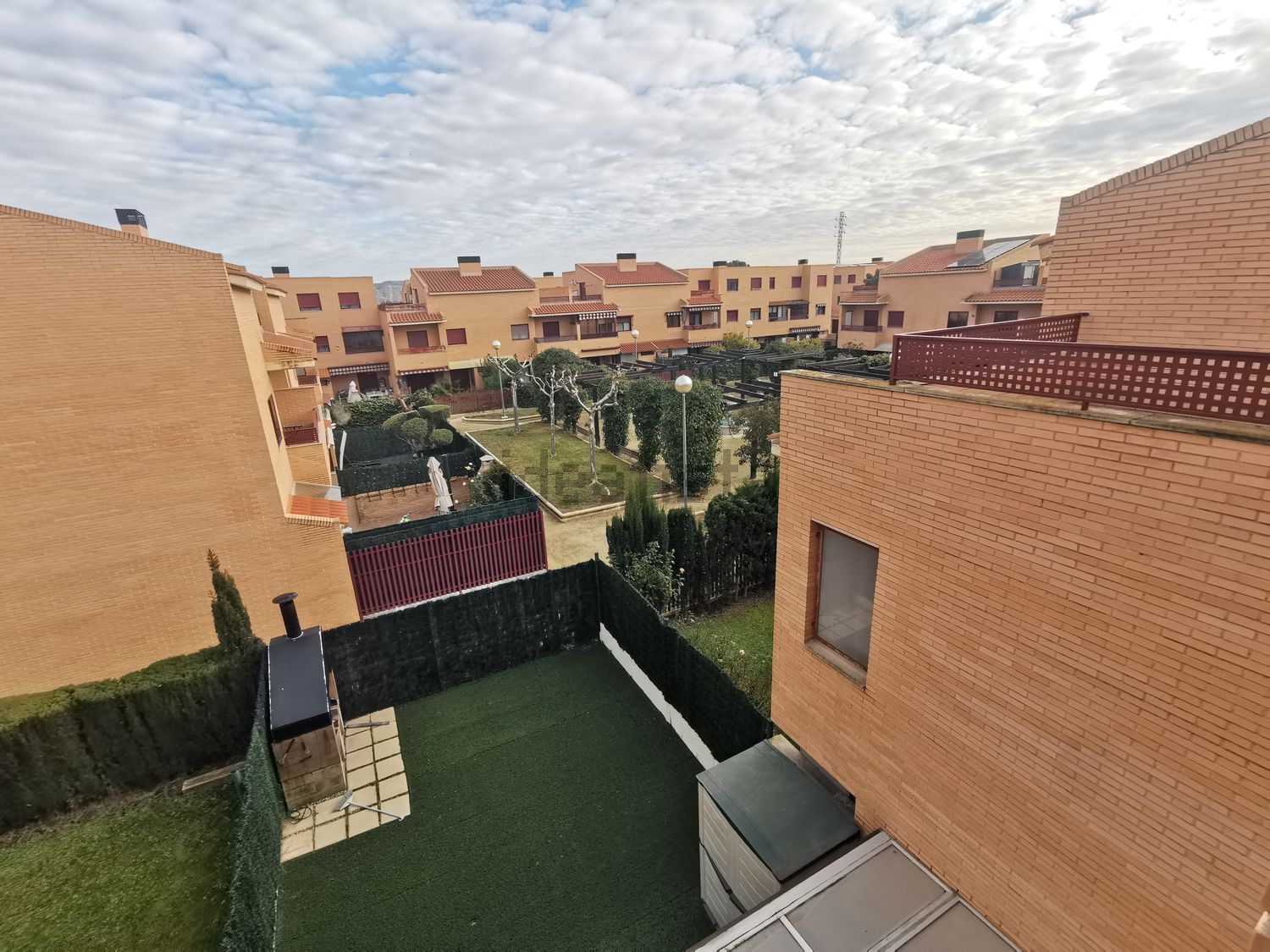 Casa de 165 m² en Utebo