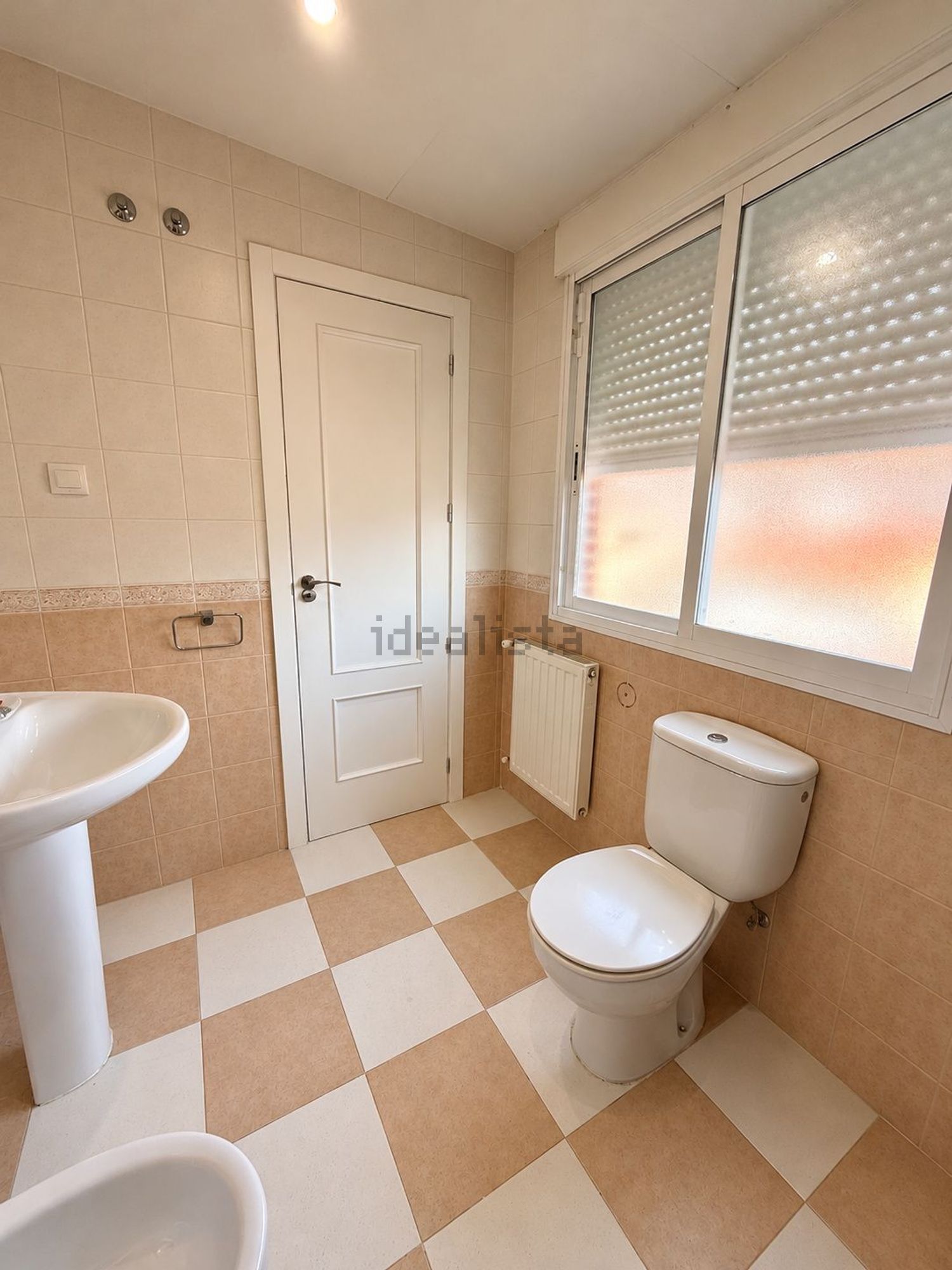Casa de 150 m² a Alovera