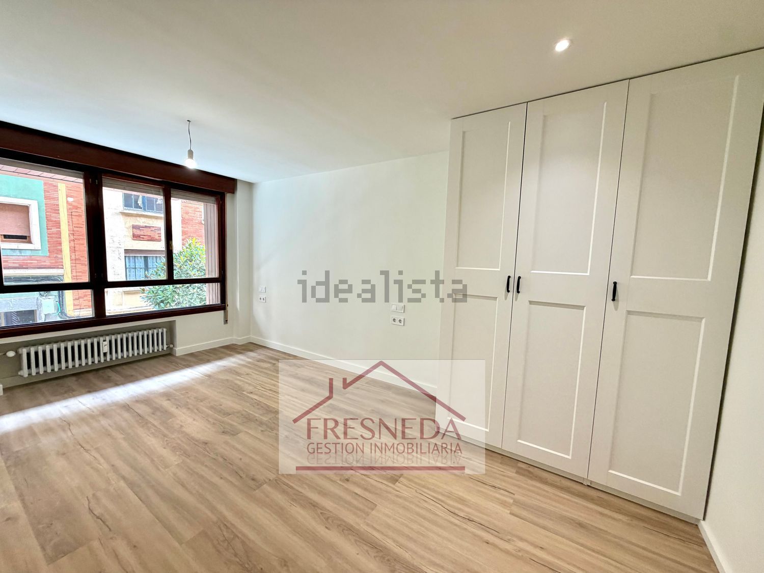 Pis de 49 m² a Oviedo