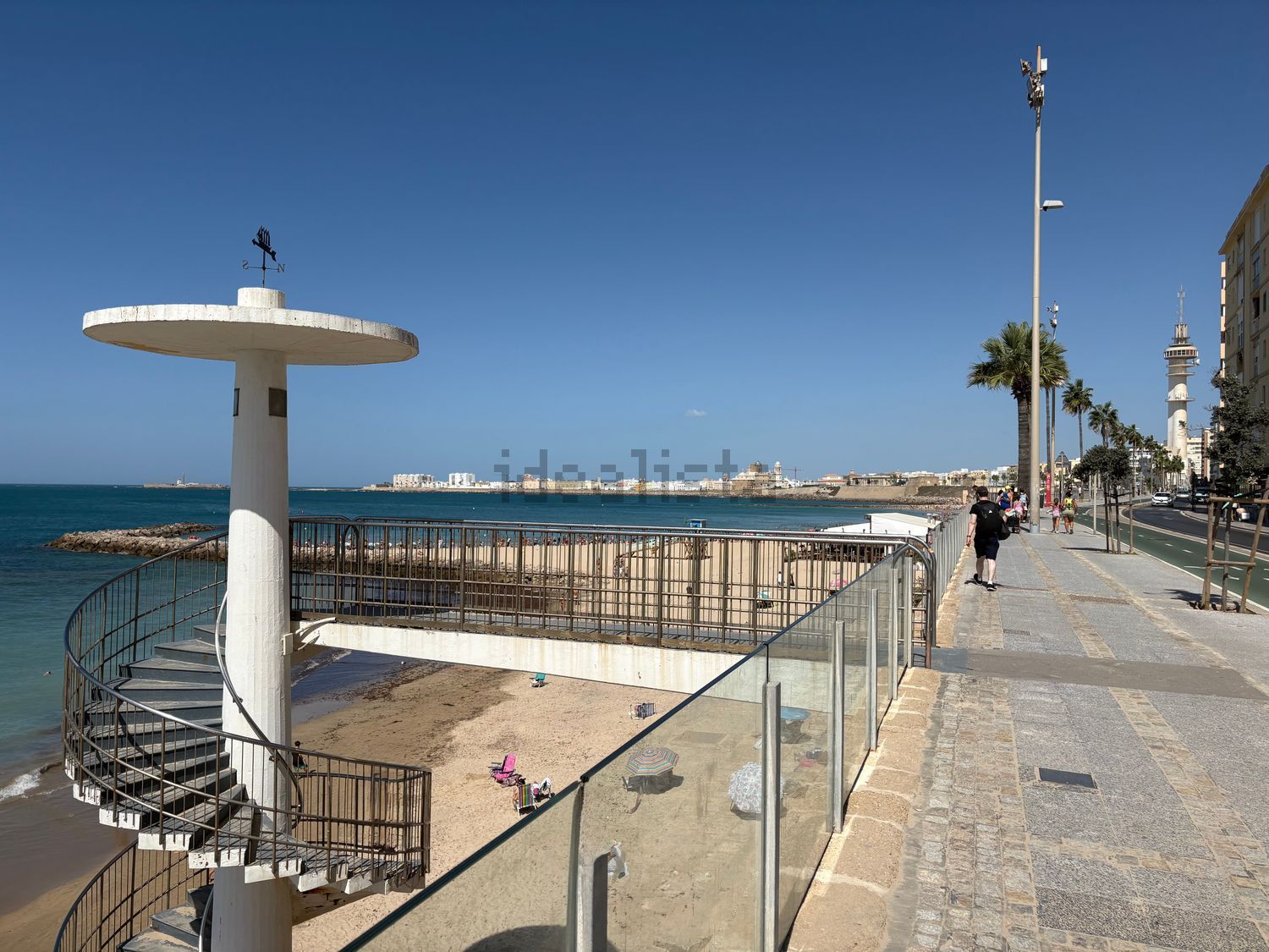 Piso de 84 m² en Cádiz