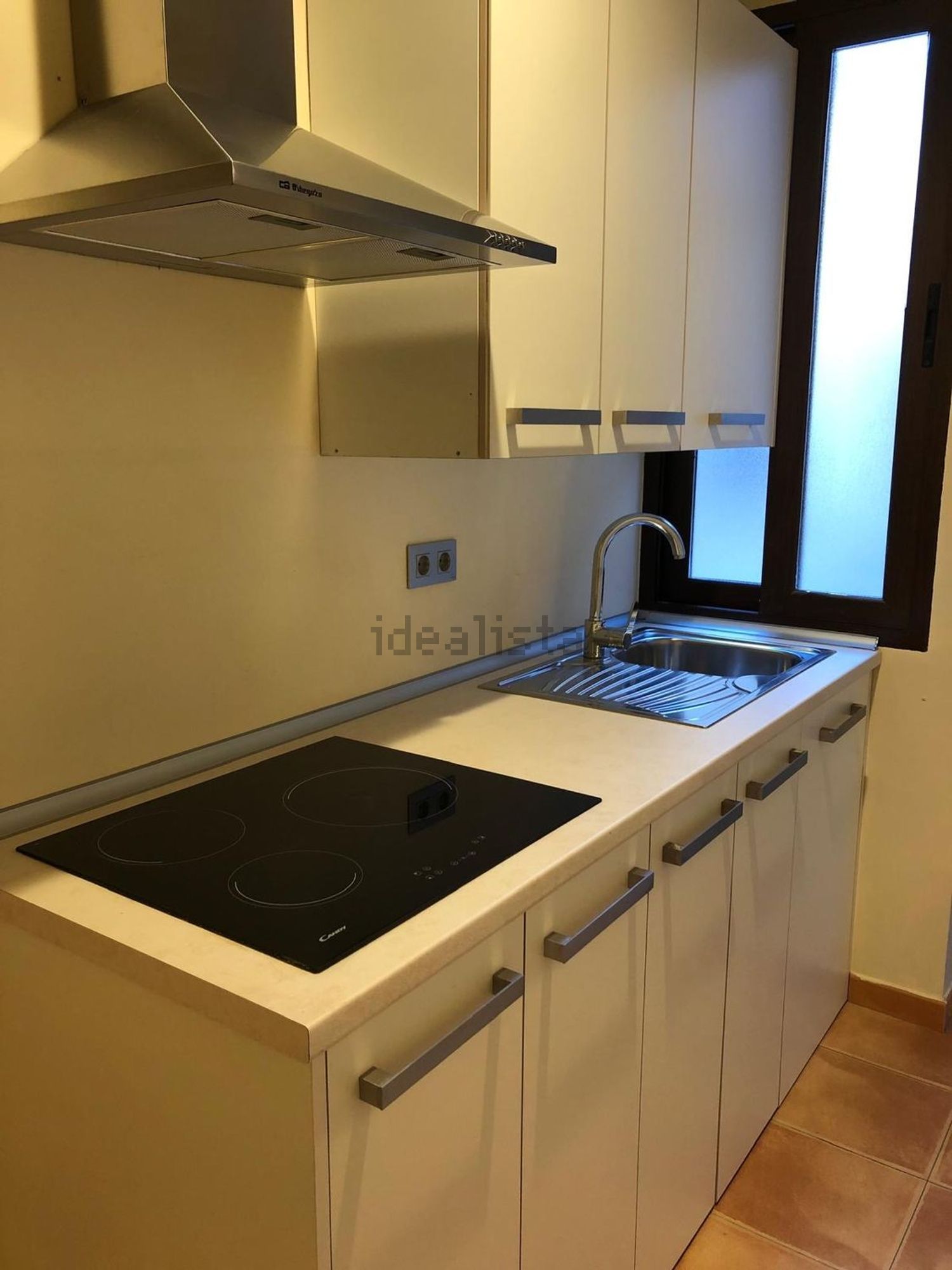 Piso de 70 m² en Granada
