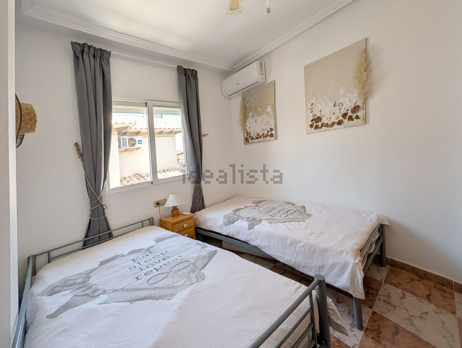 Casa de 80 m² a Oriola