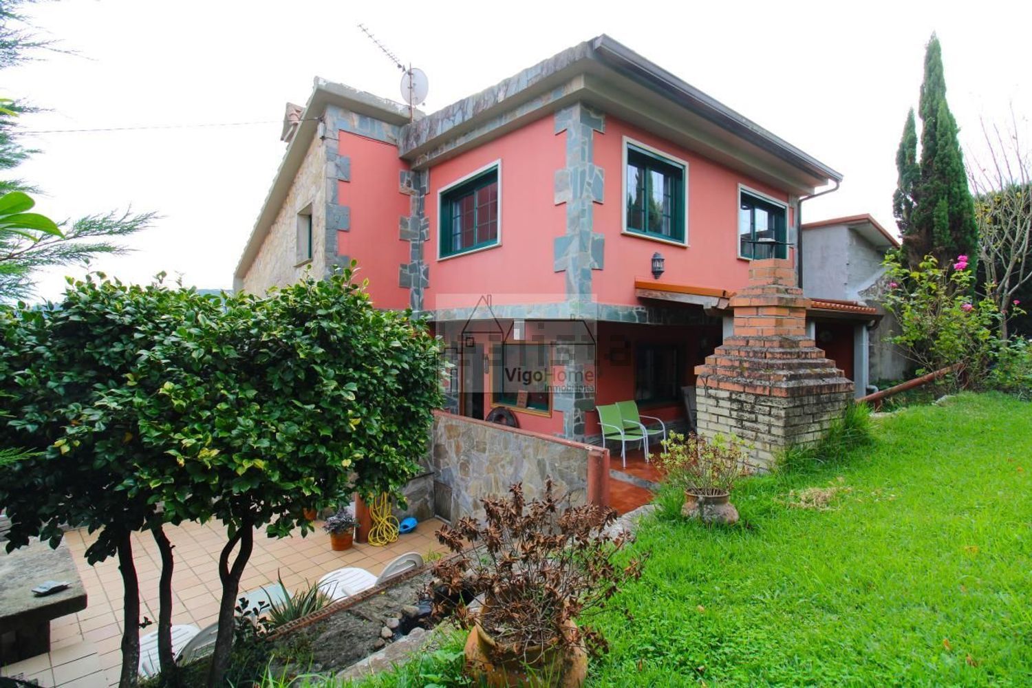 Maison 240 m² à Moaña
