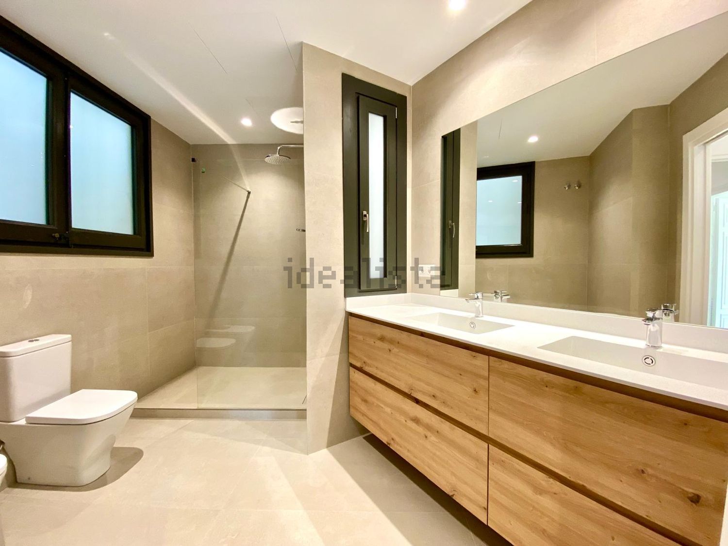 Pis de 239 m² a Barcelona