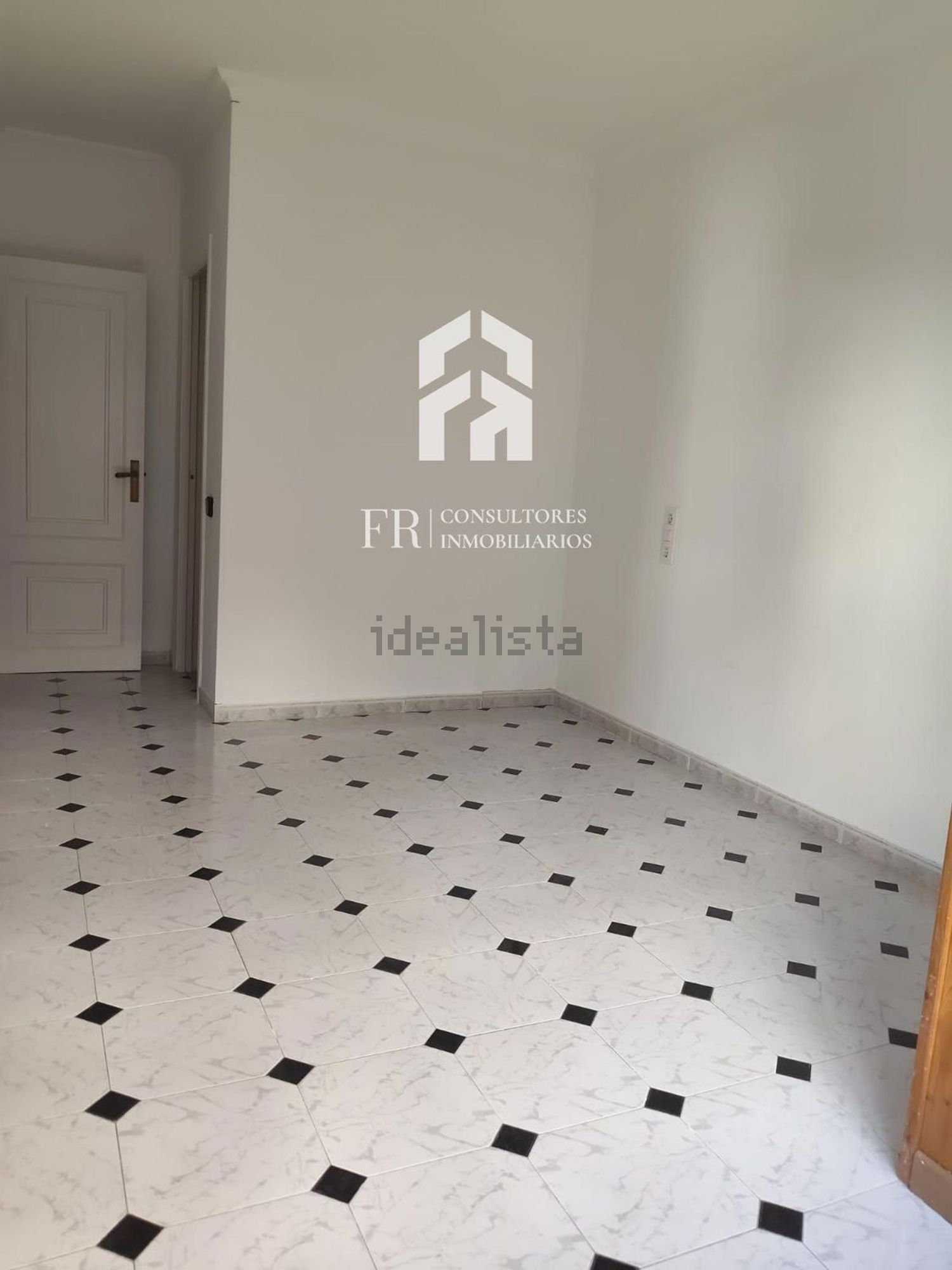 Flat 140 m² in Huelva
