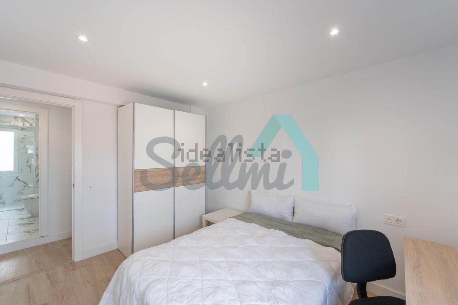 Pis de 104 m² a Oviedo
