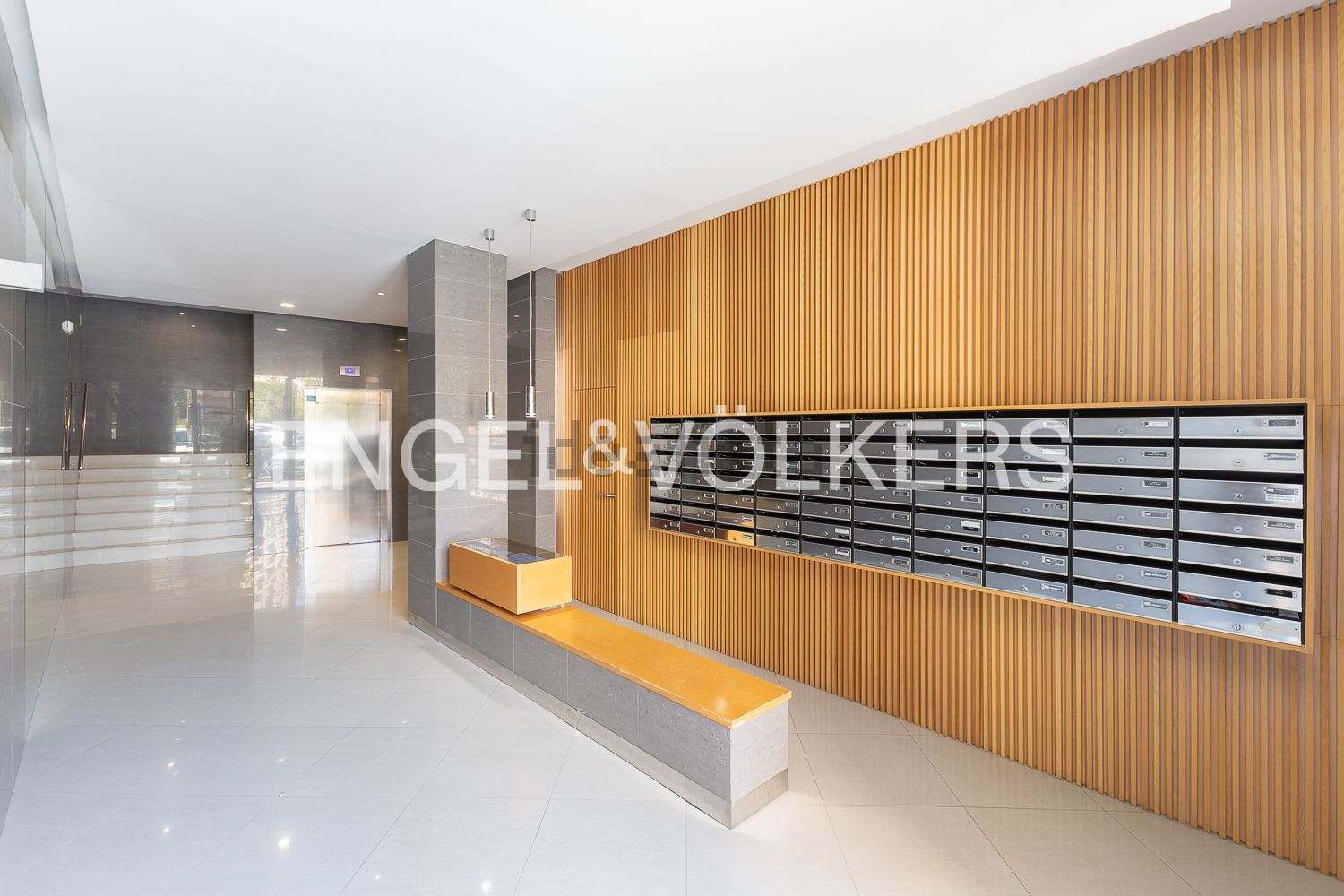 Pis de 85 m² a València