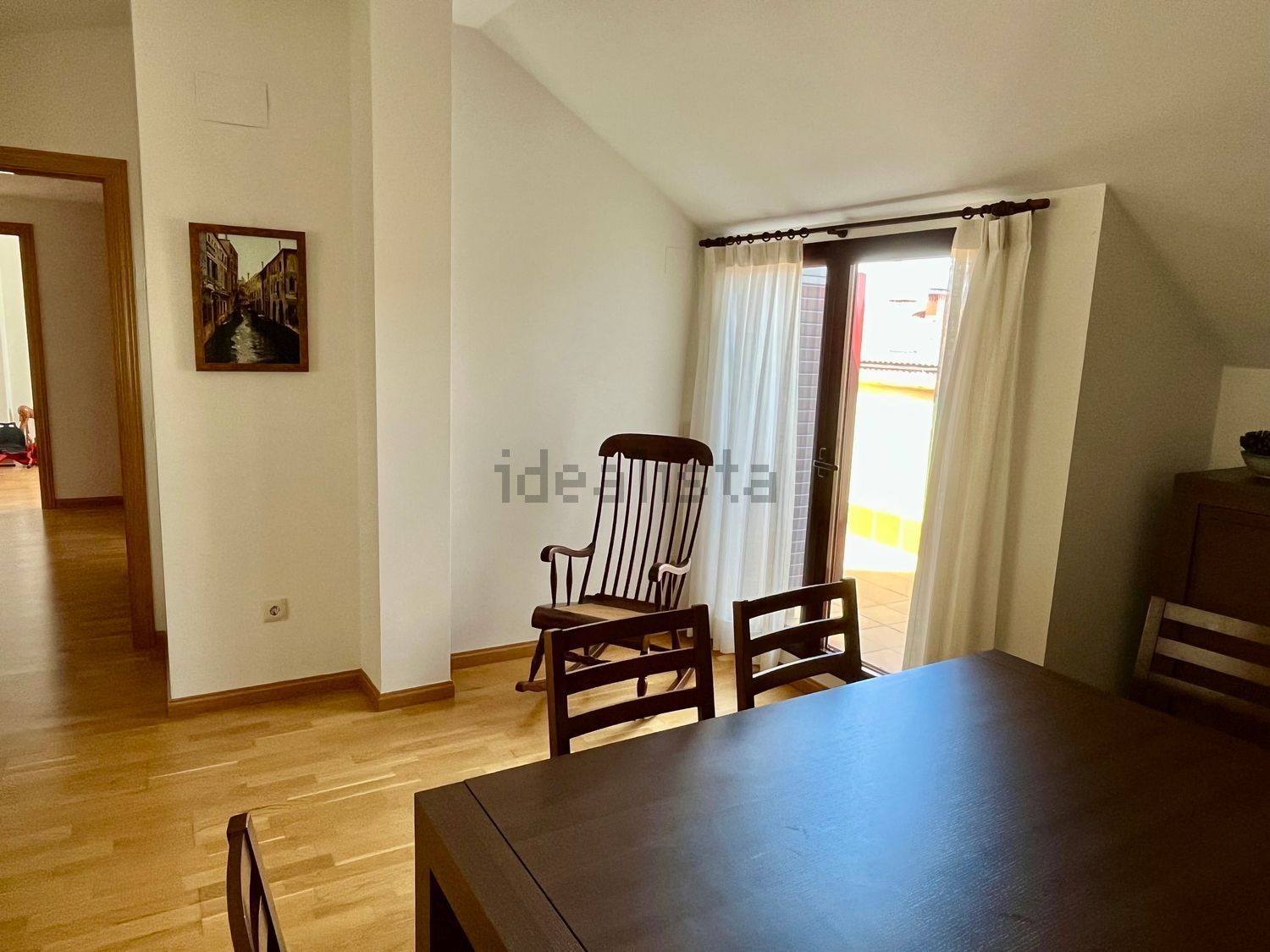 Piso de 80 m² en Las Navas del Marqués