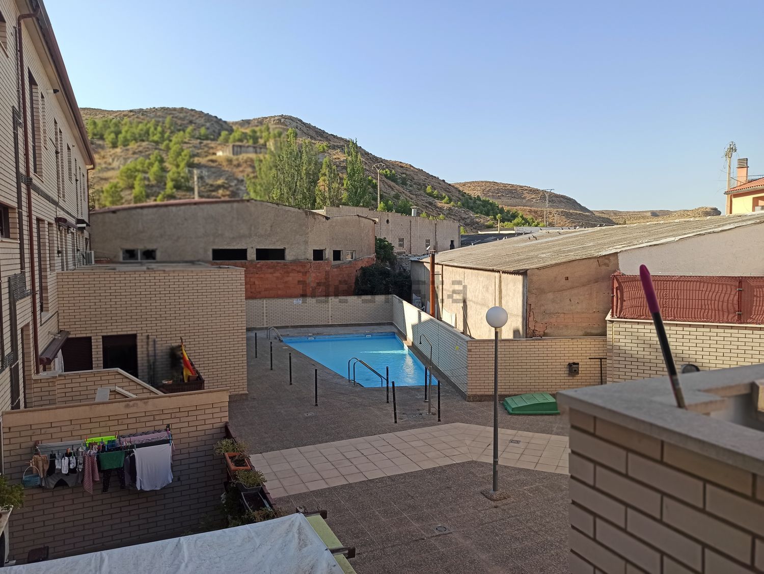 Flat 85 m² in Cadrete