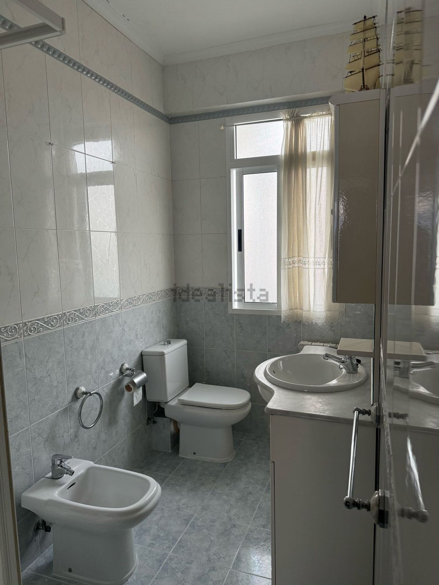 Habitació de lloguer, Ferrol