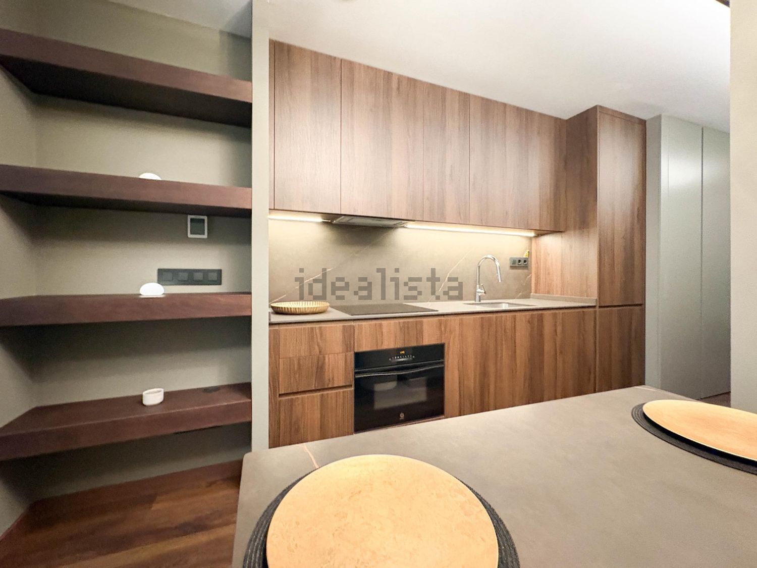 Wohnung 76 m² in Valencia