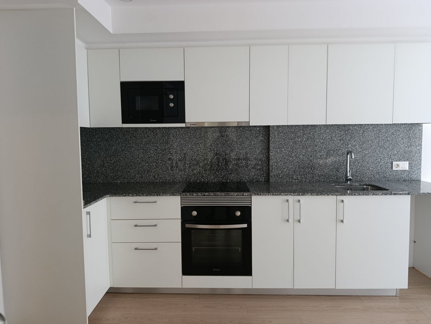 Pis de 52 m² a Terrassa