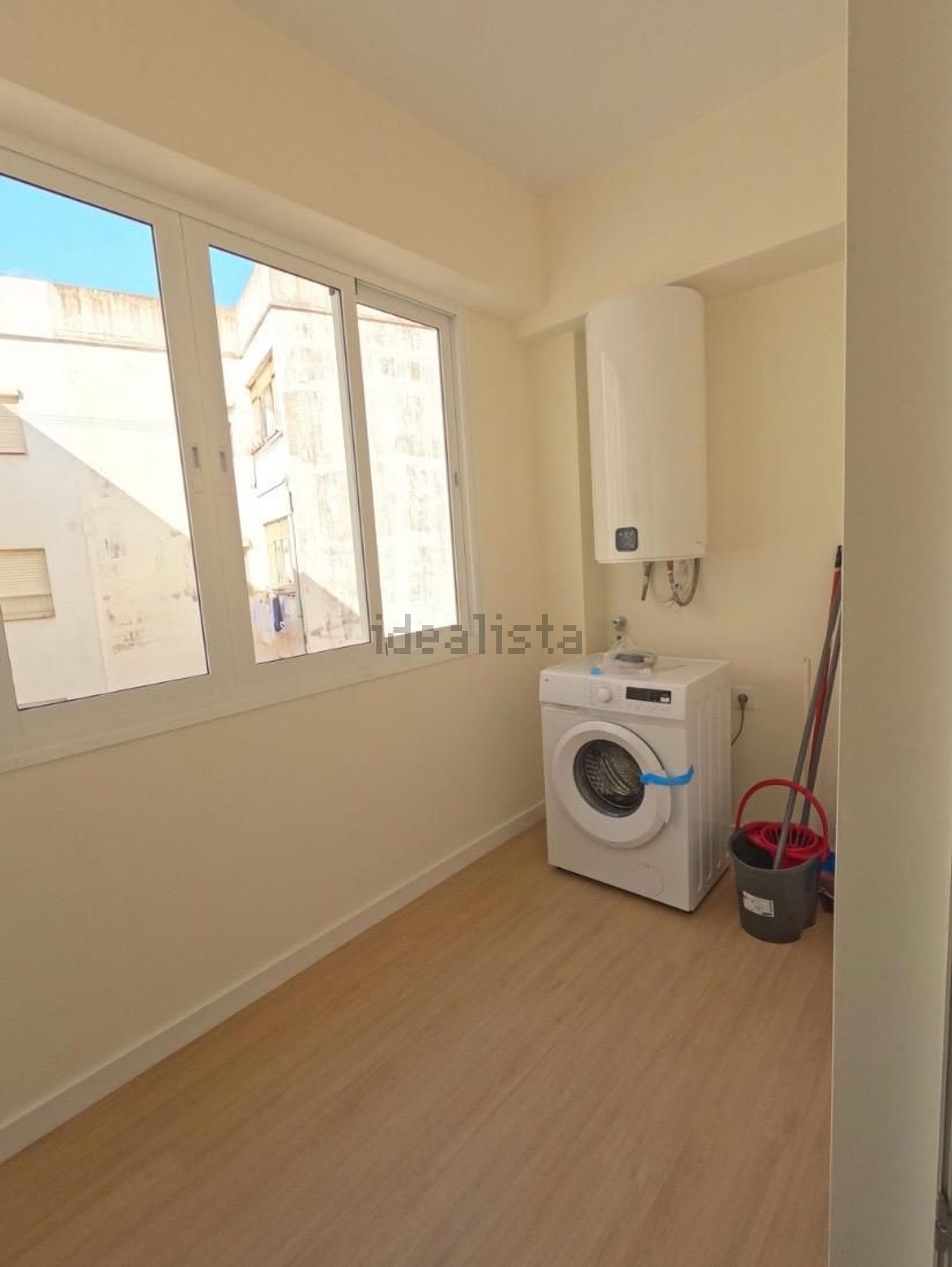 Appartamento 103 m² a Algeciras