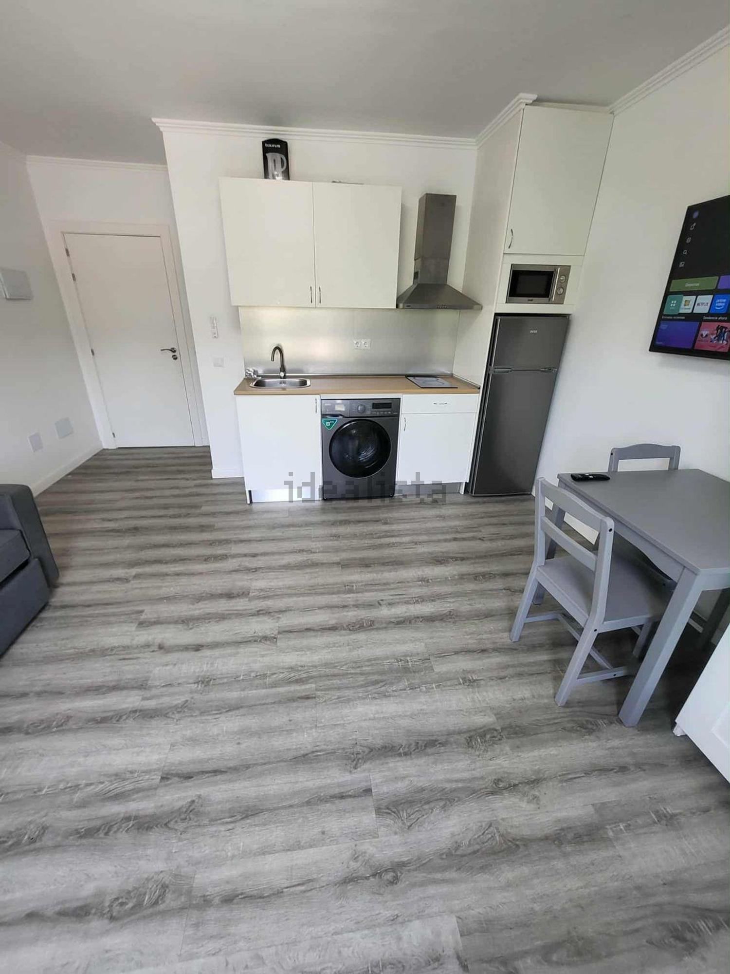 Appartamento 35 m² a Arona