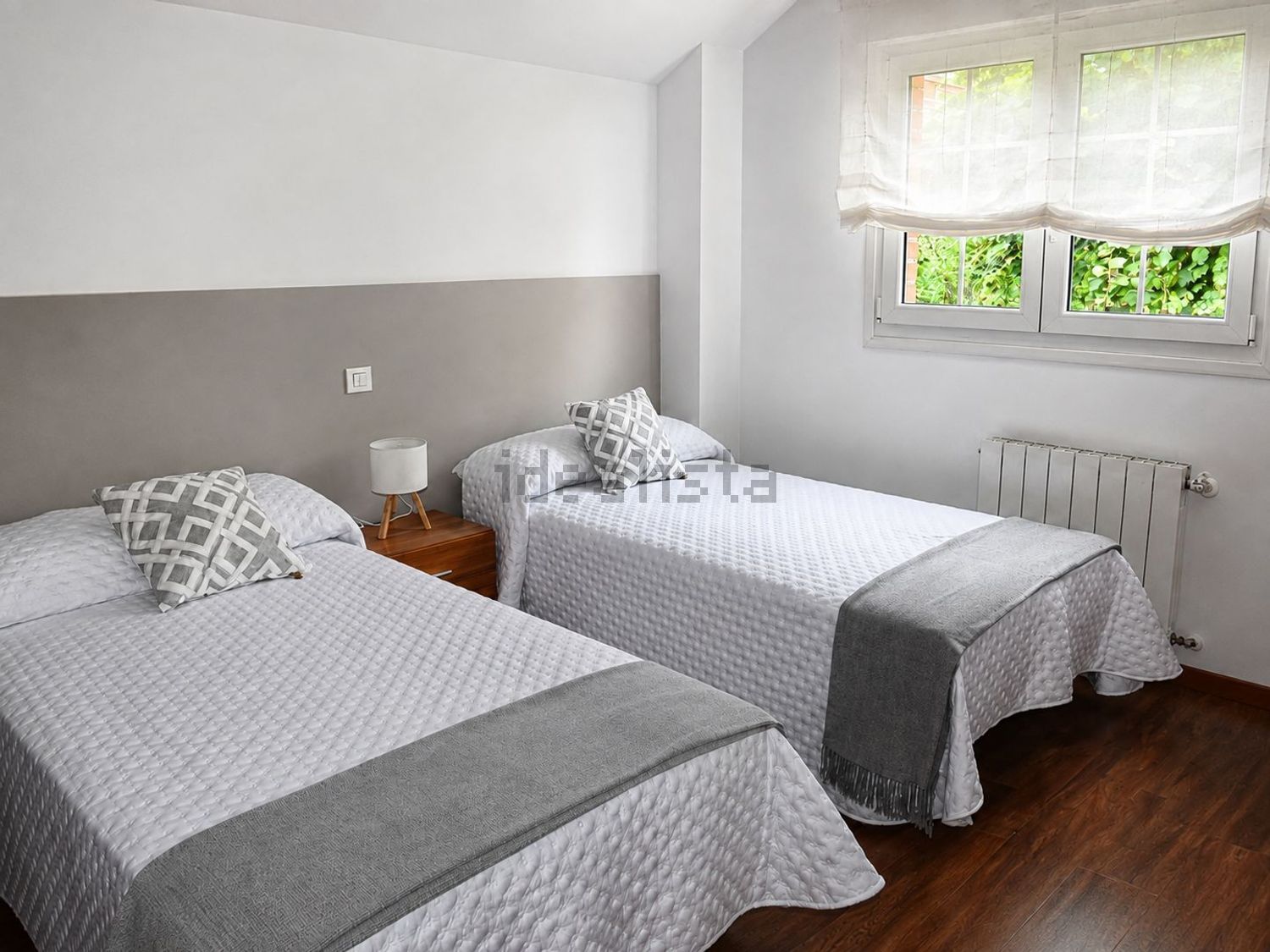 Casa de 200 m² a Camargo