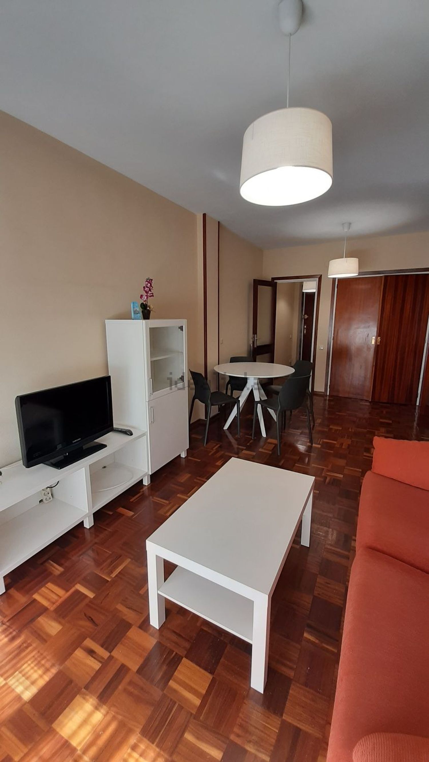 Pis de 70 m² a Pamplona