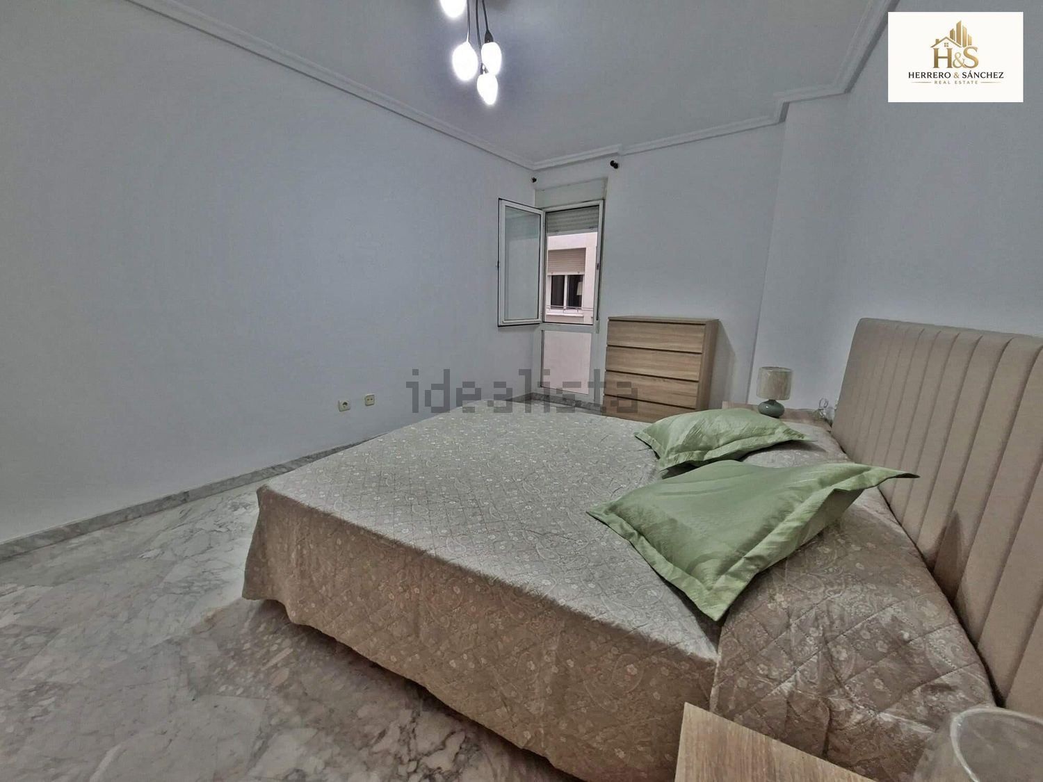 Piso de 100 m² en Alicante
