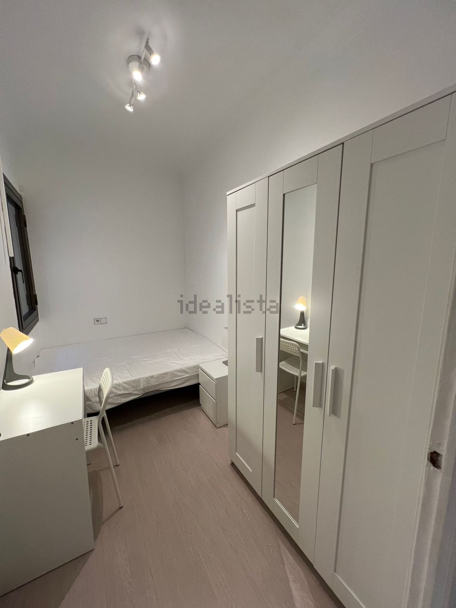 Room for rent, Barcelona