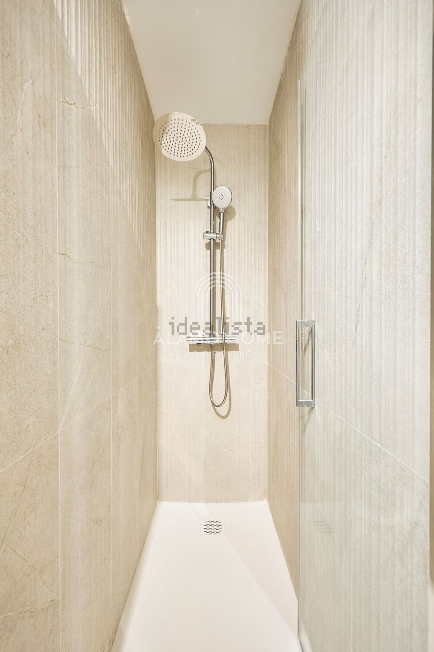 Wohnung 73 m² in Madrid
