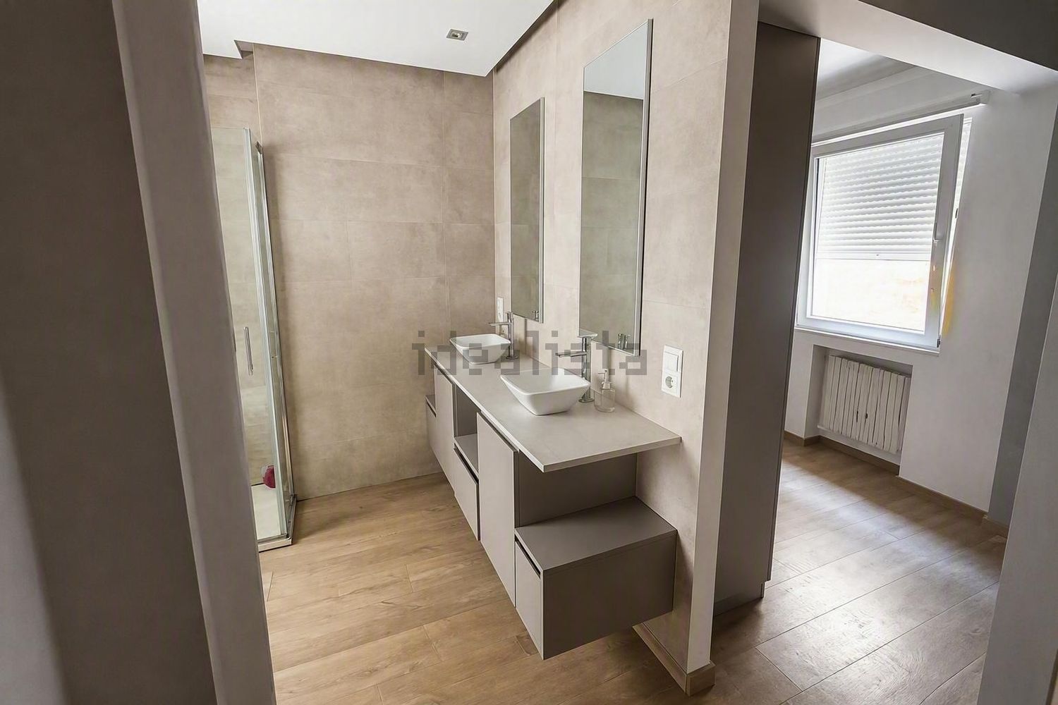 Piso de 100 m² en Santander