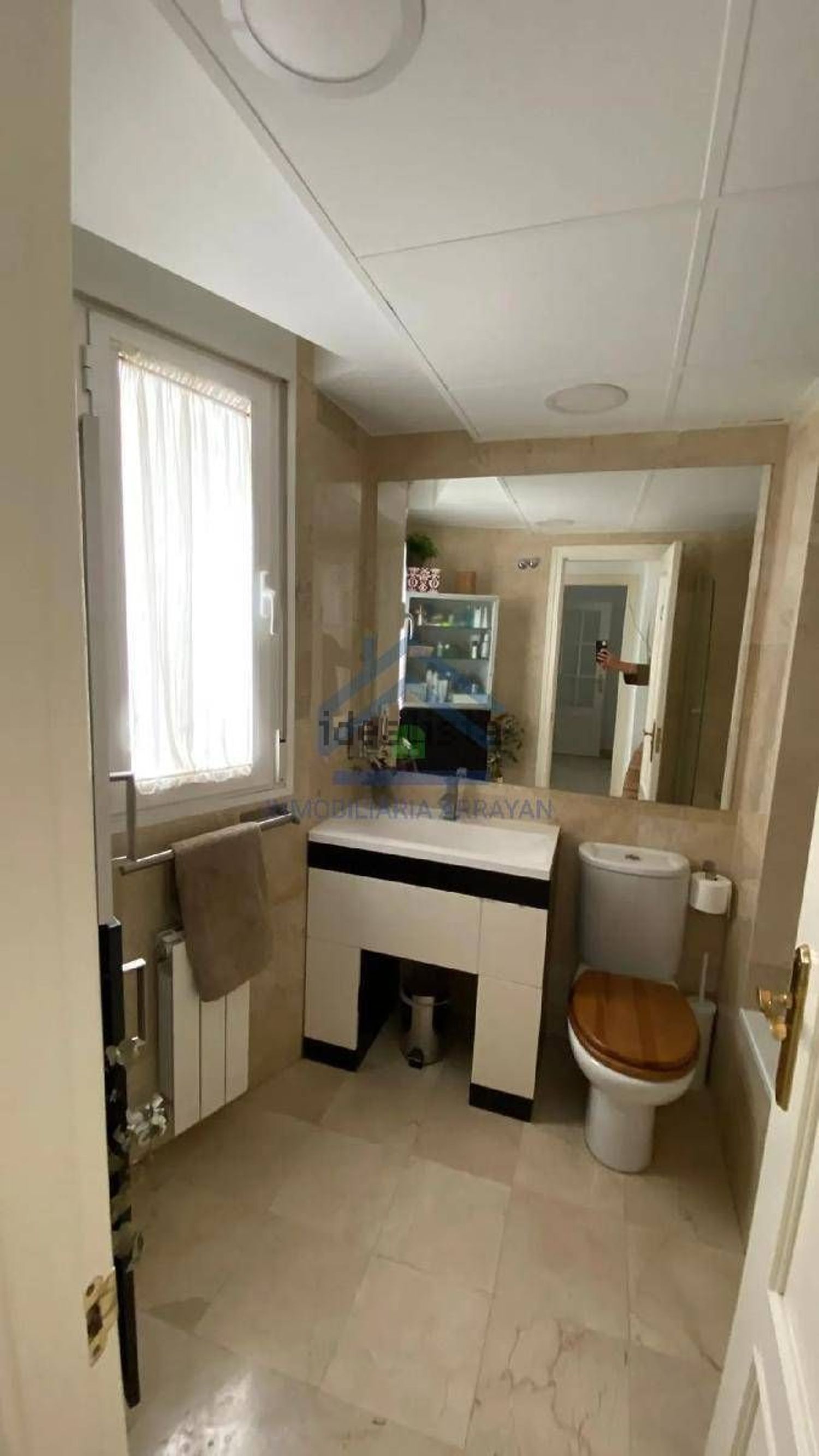 Piso de 85 m² en Granada