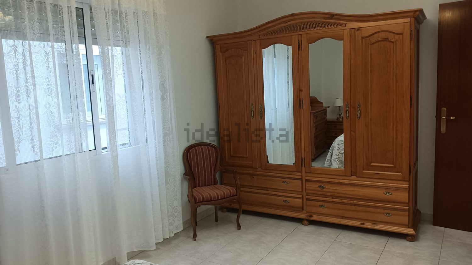 Piso de 100 m² en Baños de Montemayor