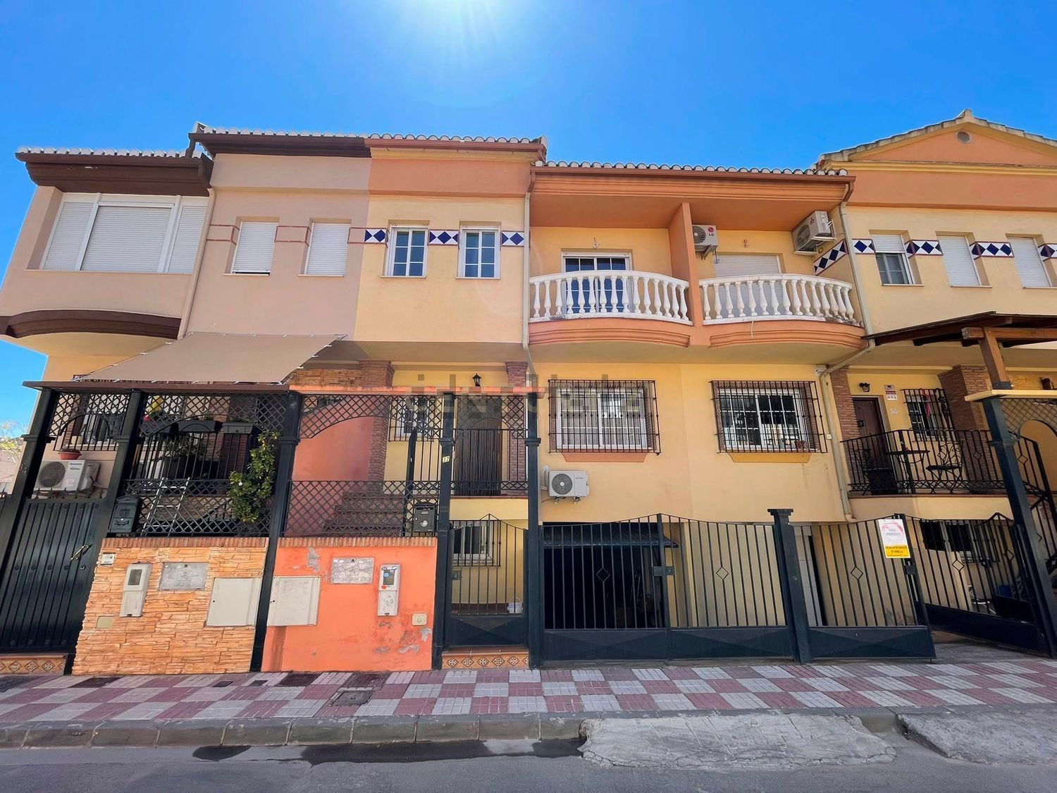 Casa de 219 m² en Armilla