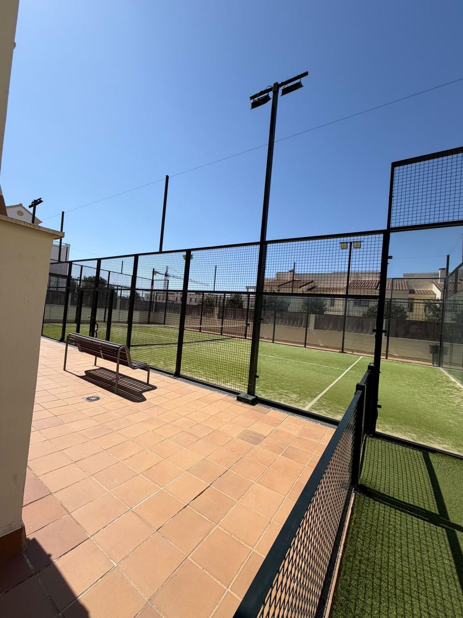 Piso de 90 m² en Bormujos