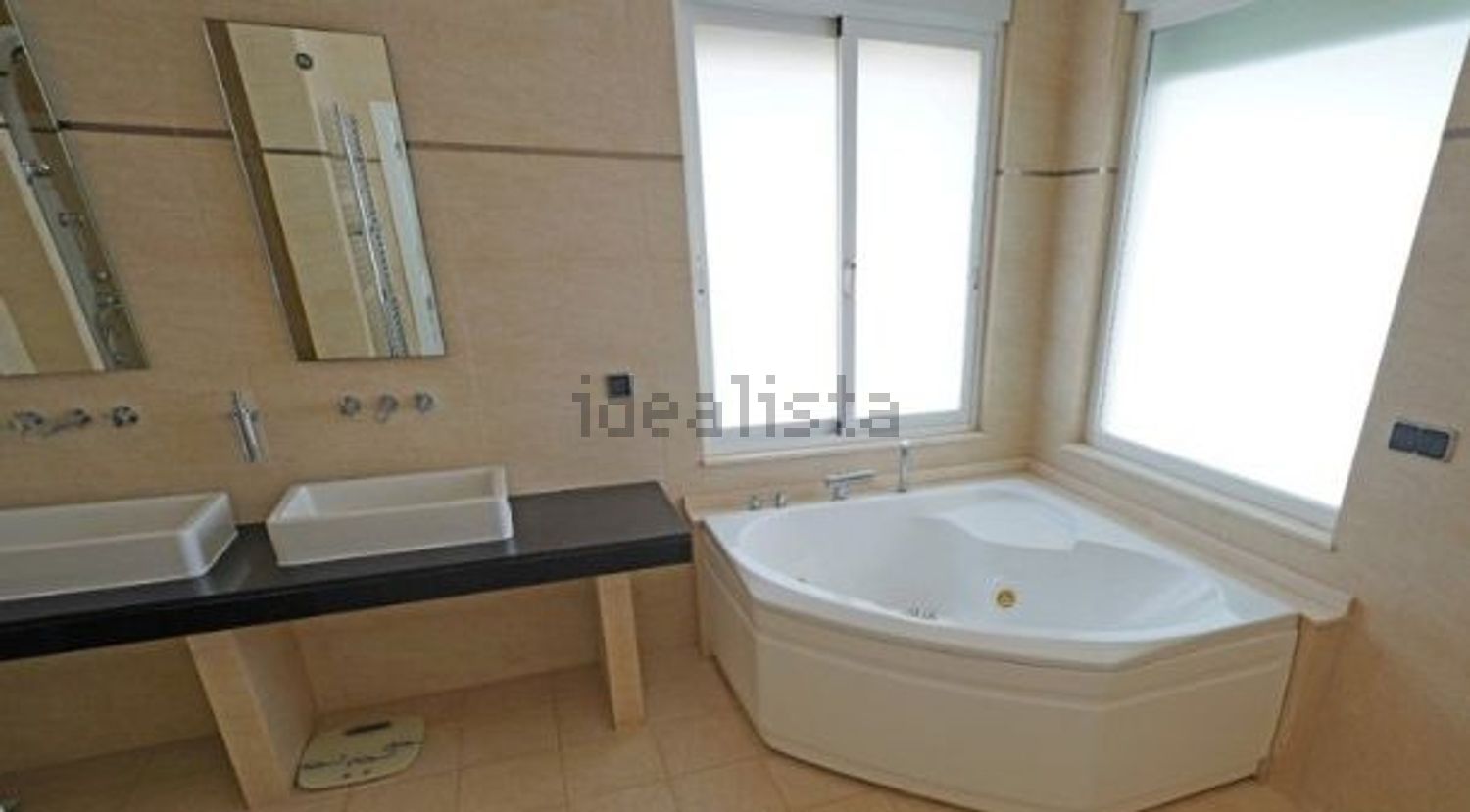 House 430 m² in Altea