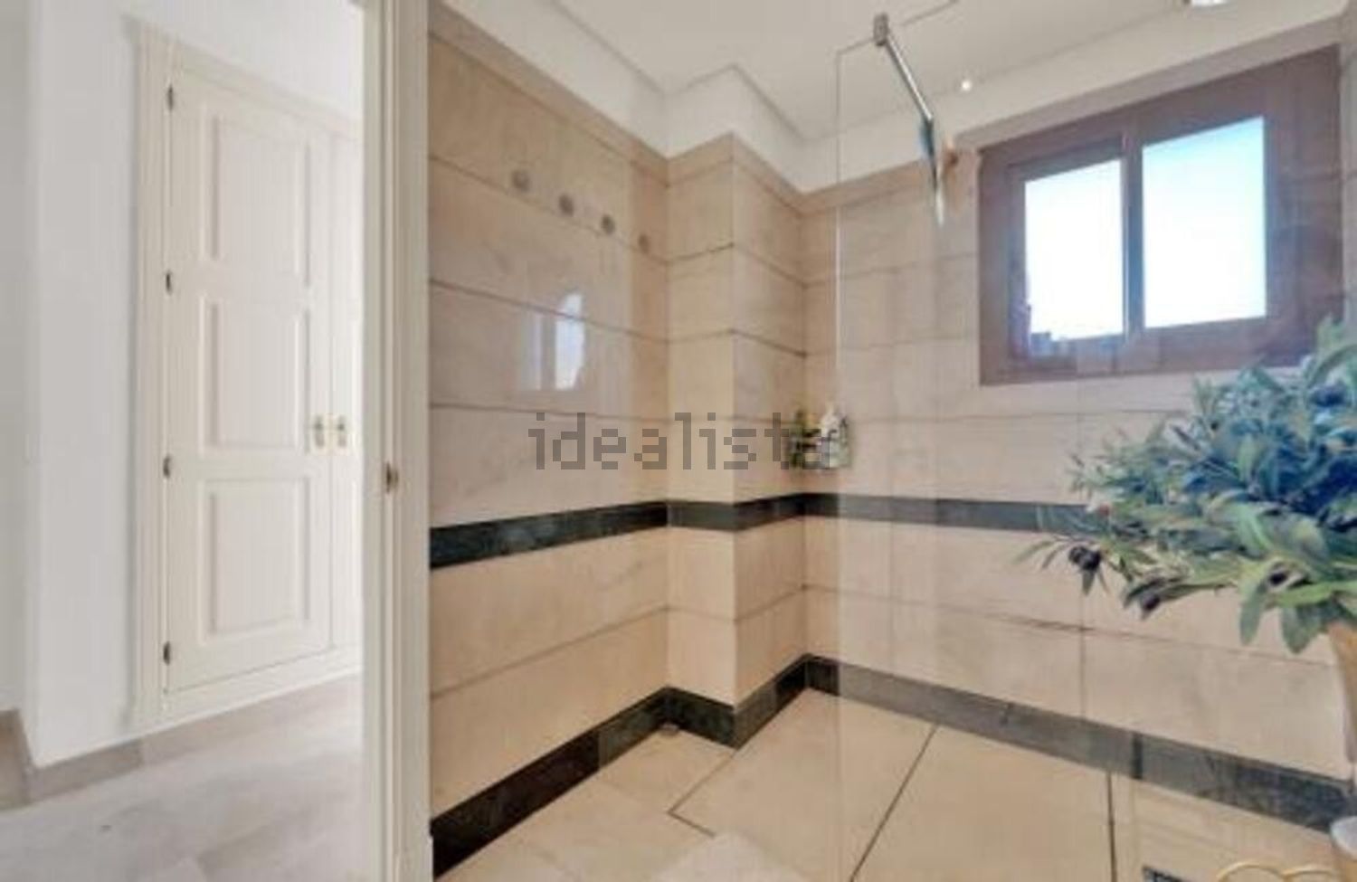 Wohnung 263 m² in Marbella