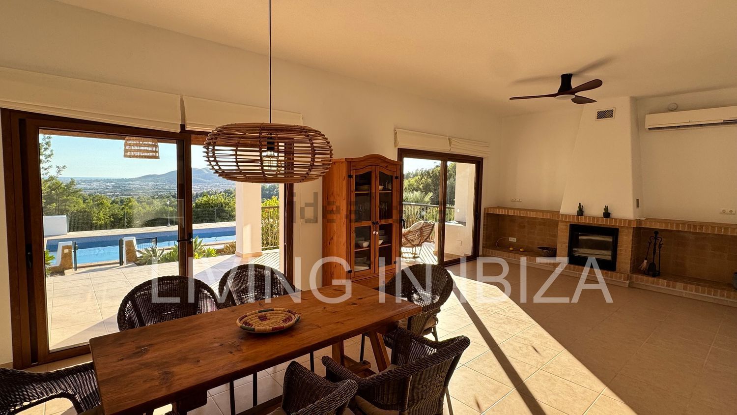 Casa de 305 m² en Santa Eulària des Riu
