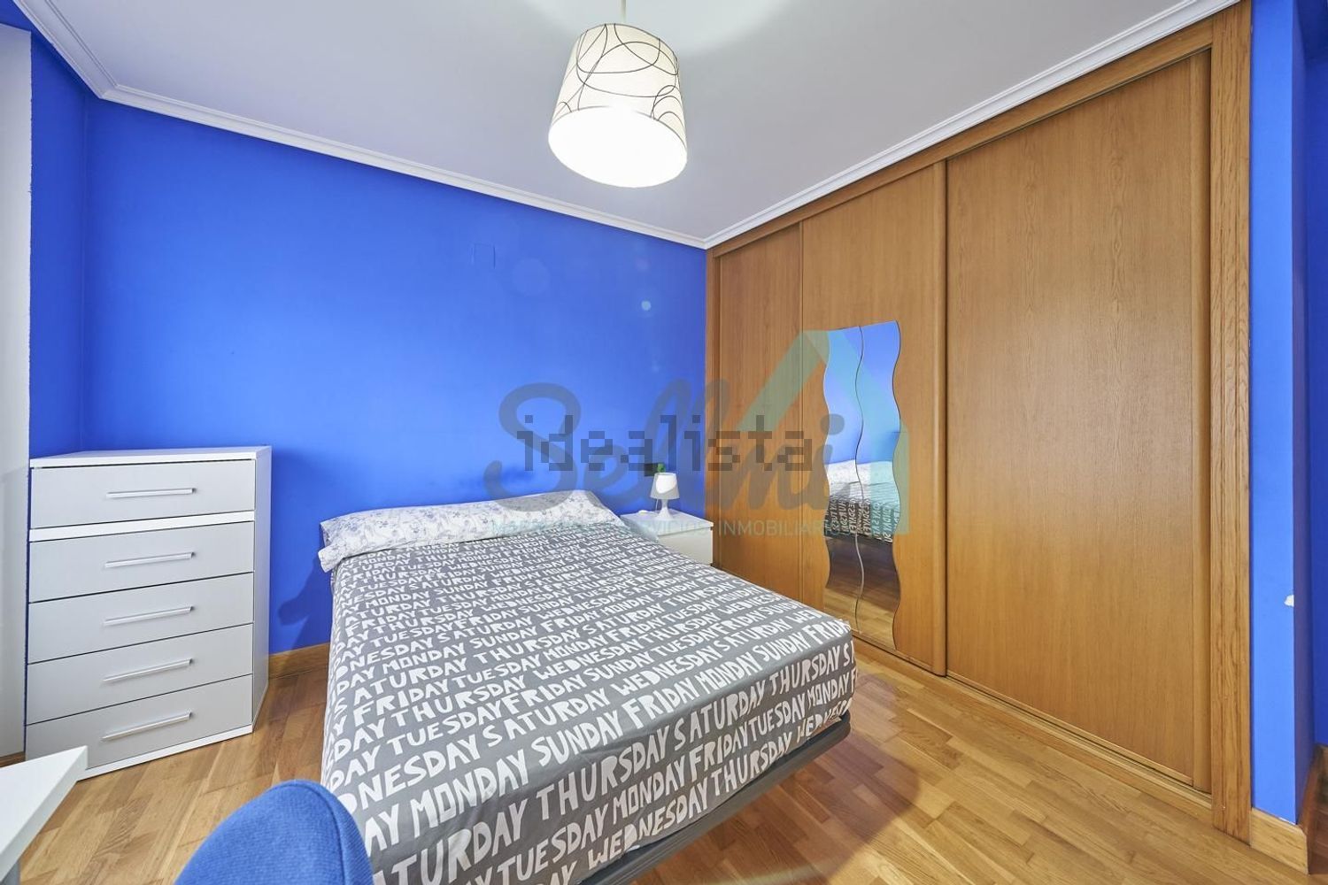 Piso de 132 m² en Oviedo