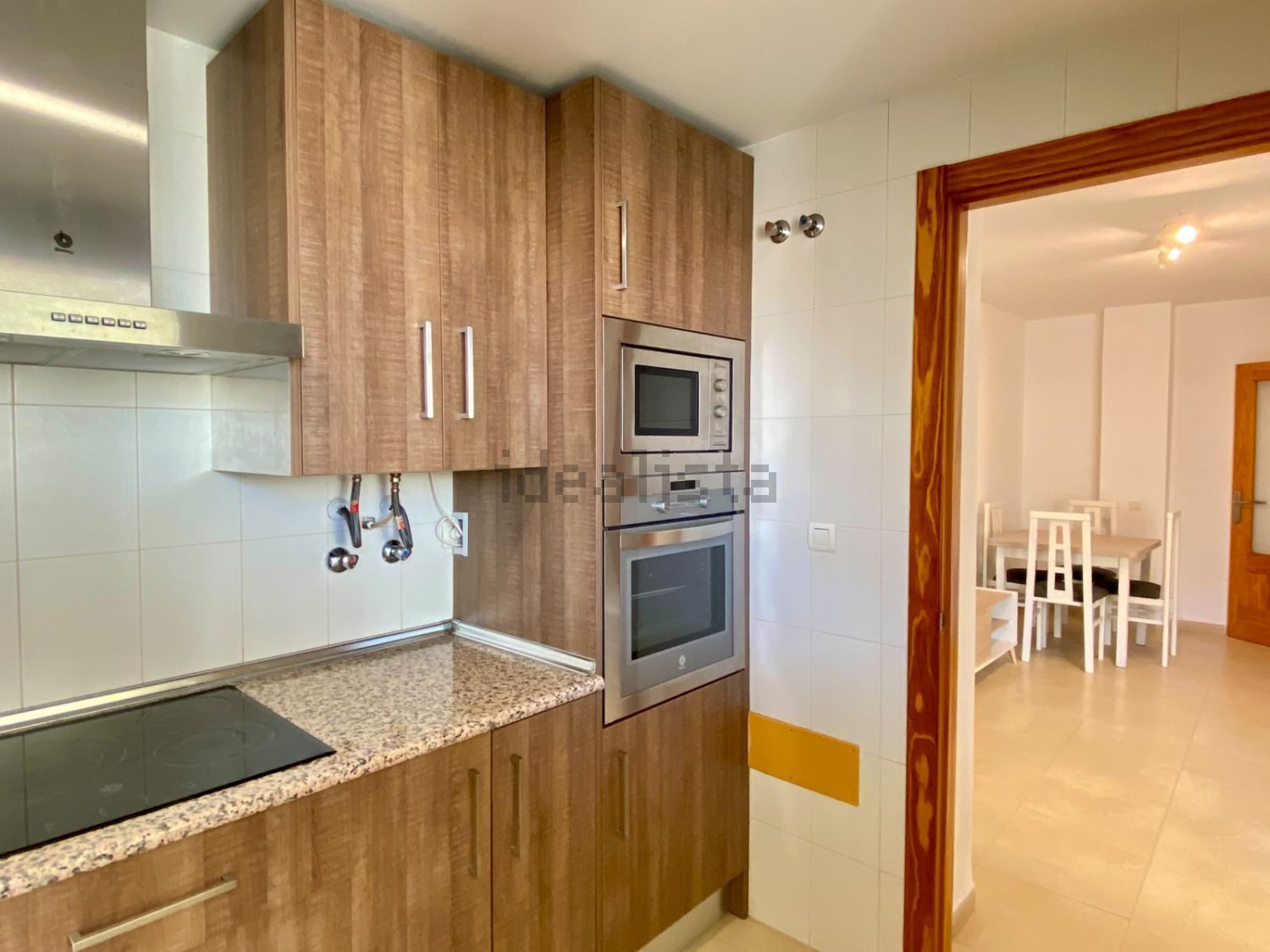 Piso de 80 m² en Almería