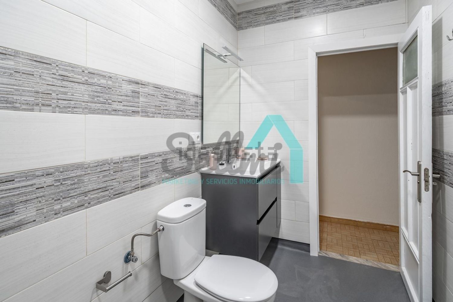 Piso de 136 m² en Oviedo