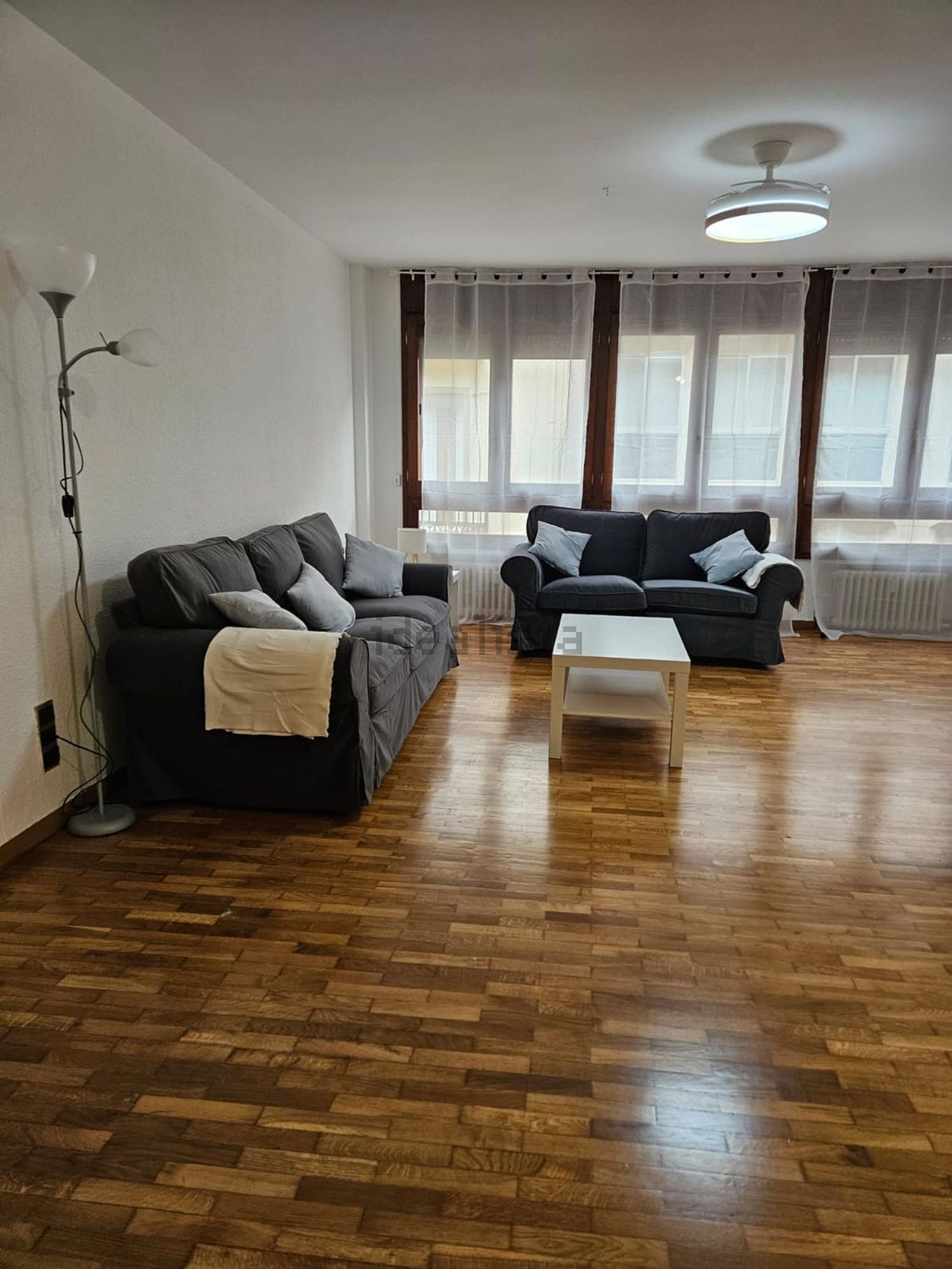 Habitació de lloguer, Saragossa