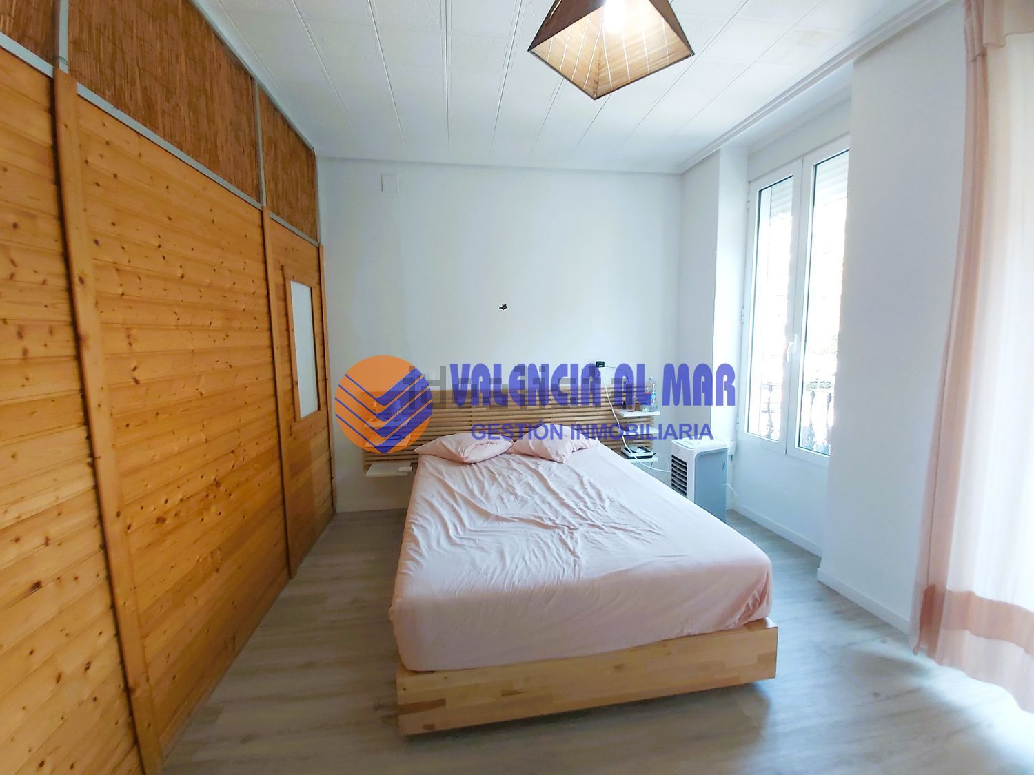 Pis de 65 m² a València
