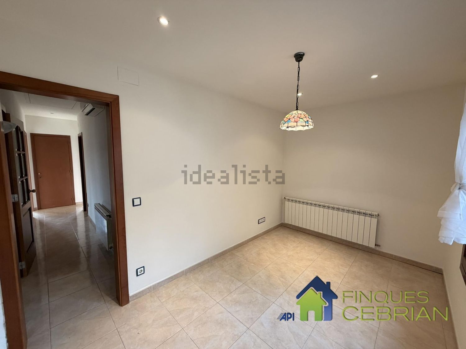 Будинок 154 м² у Alella