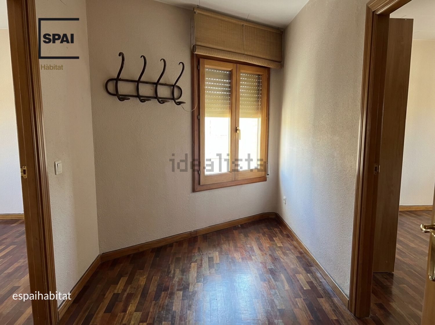 Flat 110 m² in Centelles