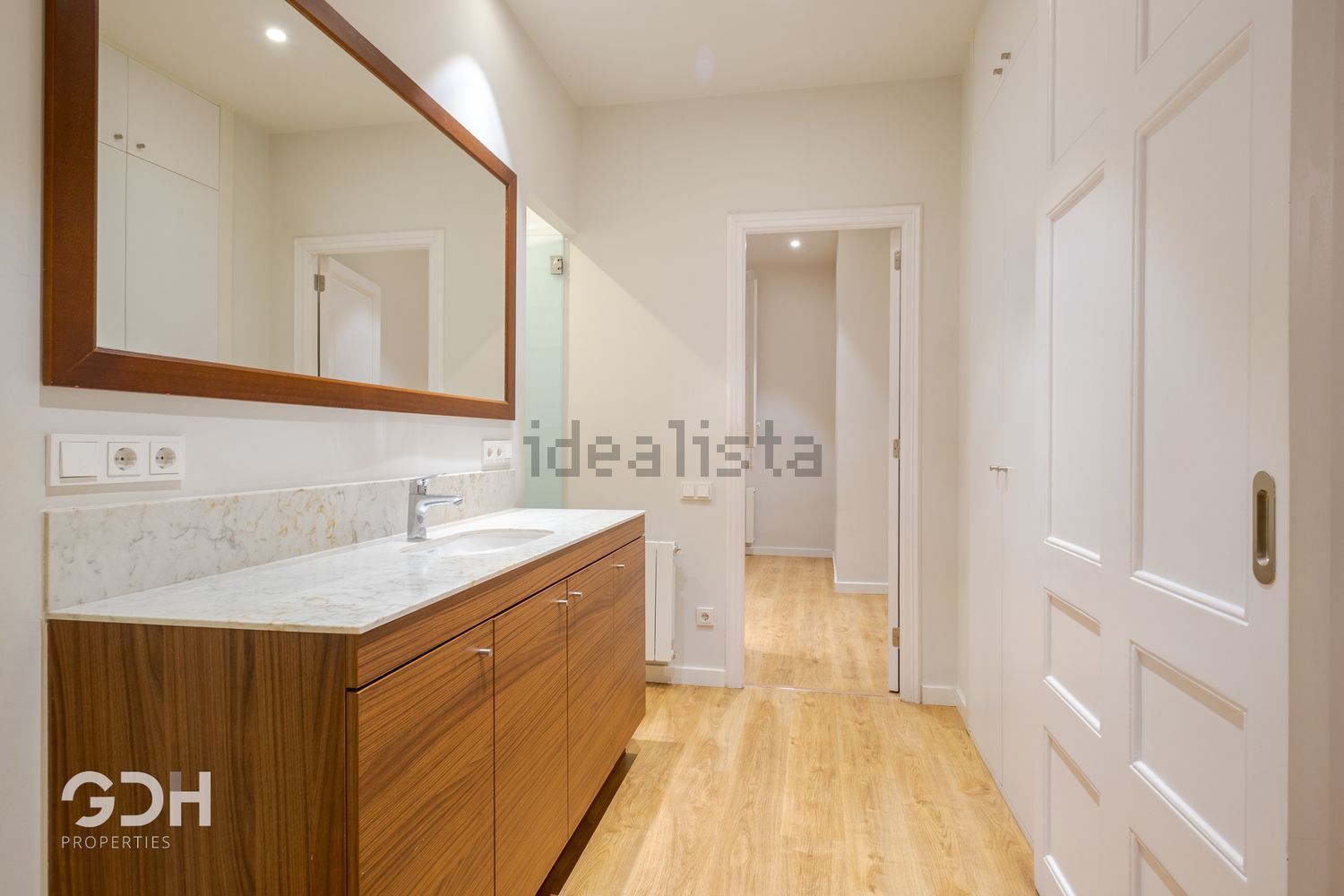 Wohnung 77 m² in Barcelona