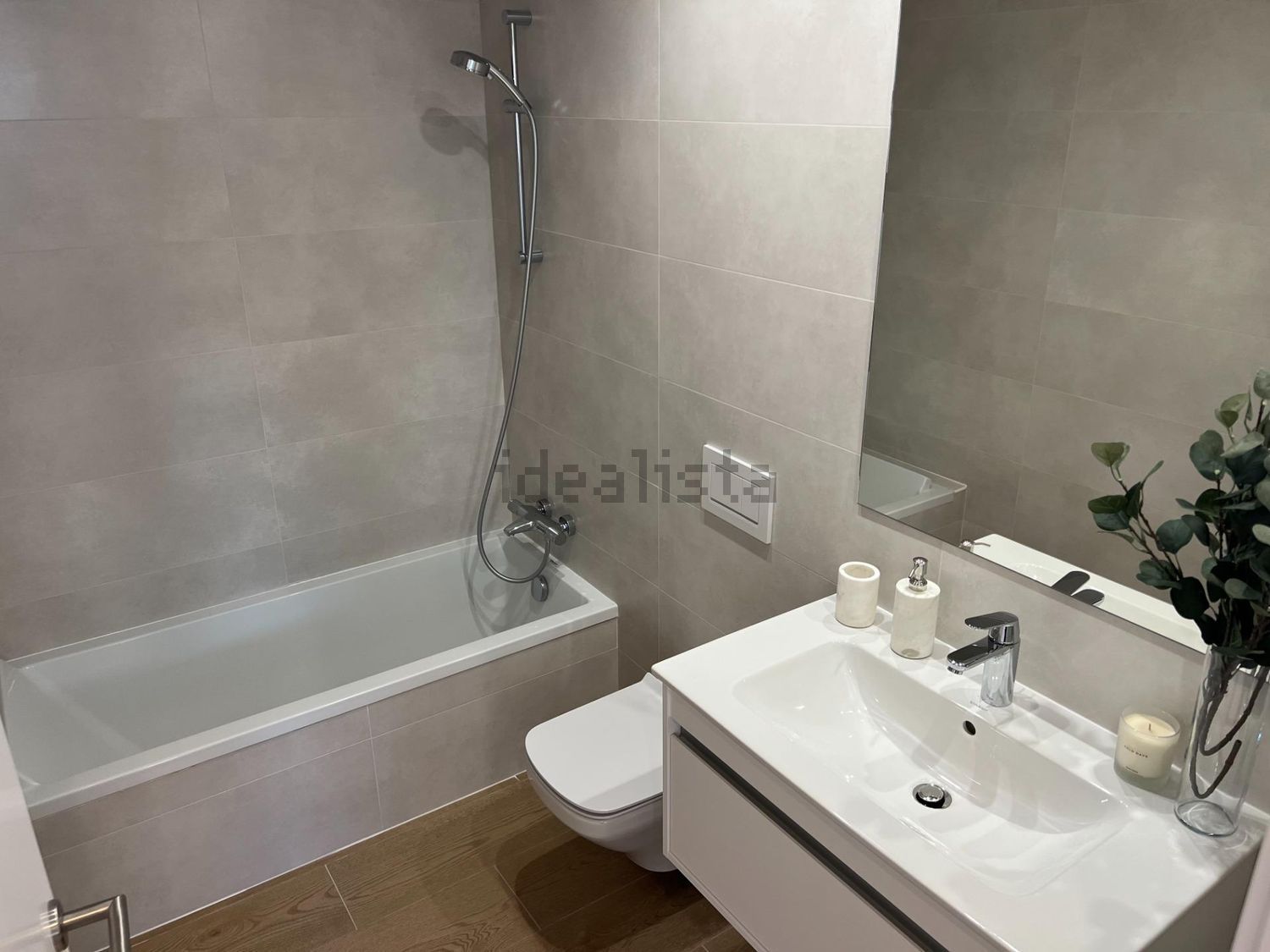 Appartamento 135 m² a Pamplona