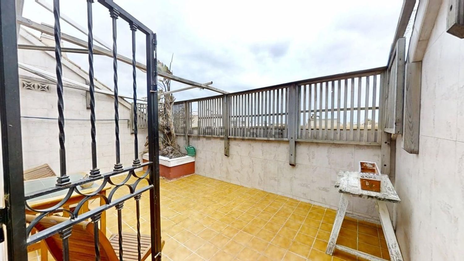 Piso de 115 m² en Benetússer