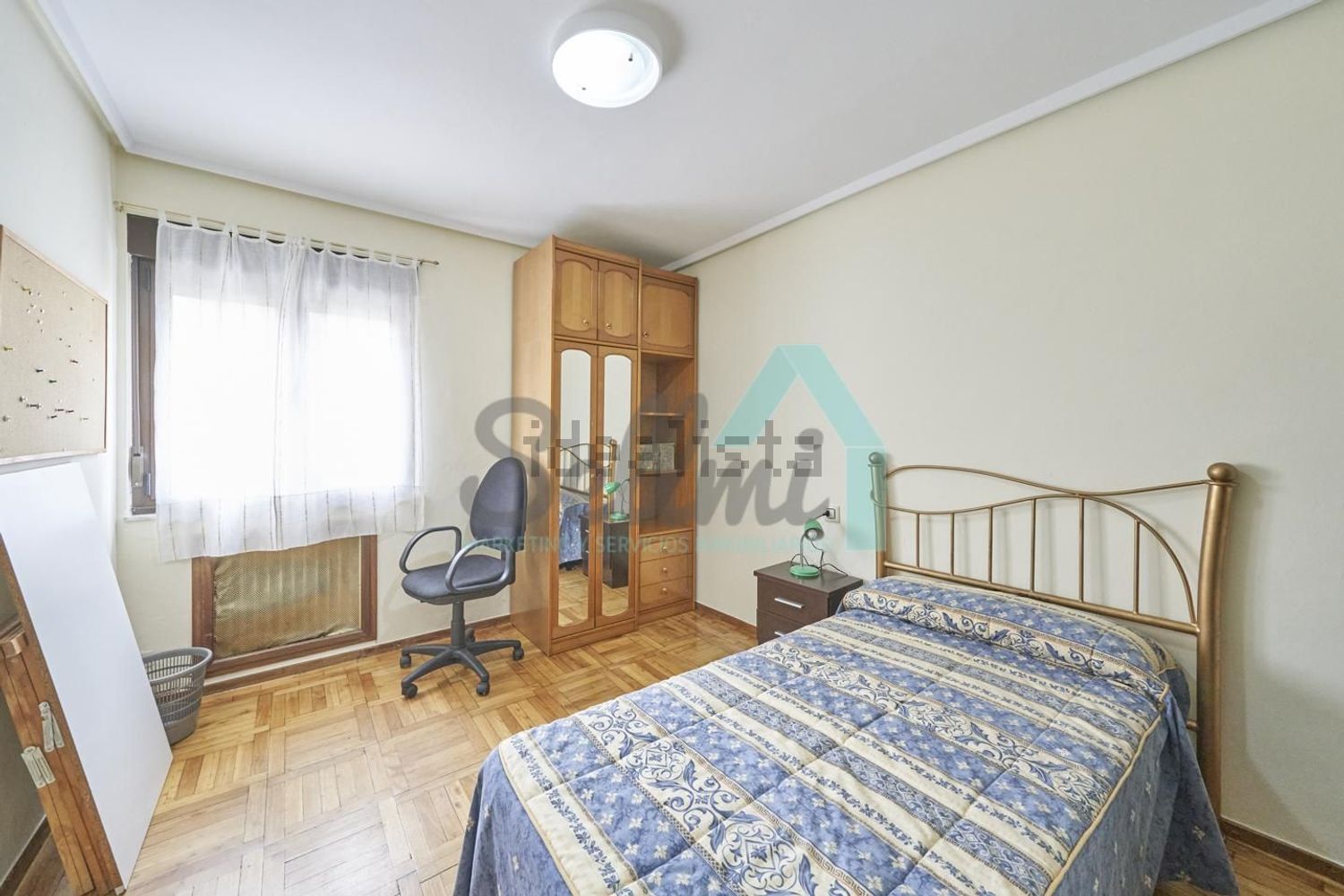 Pis de 82 m² a Oviedo